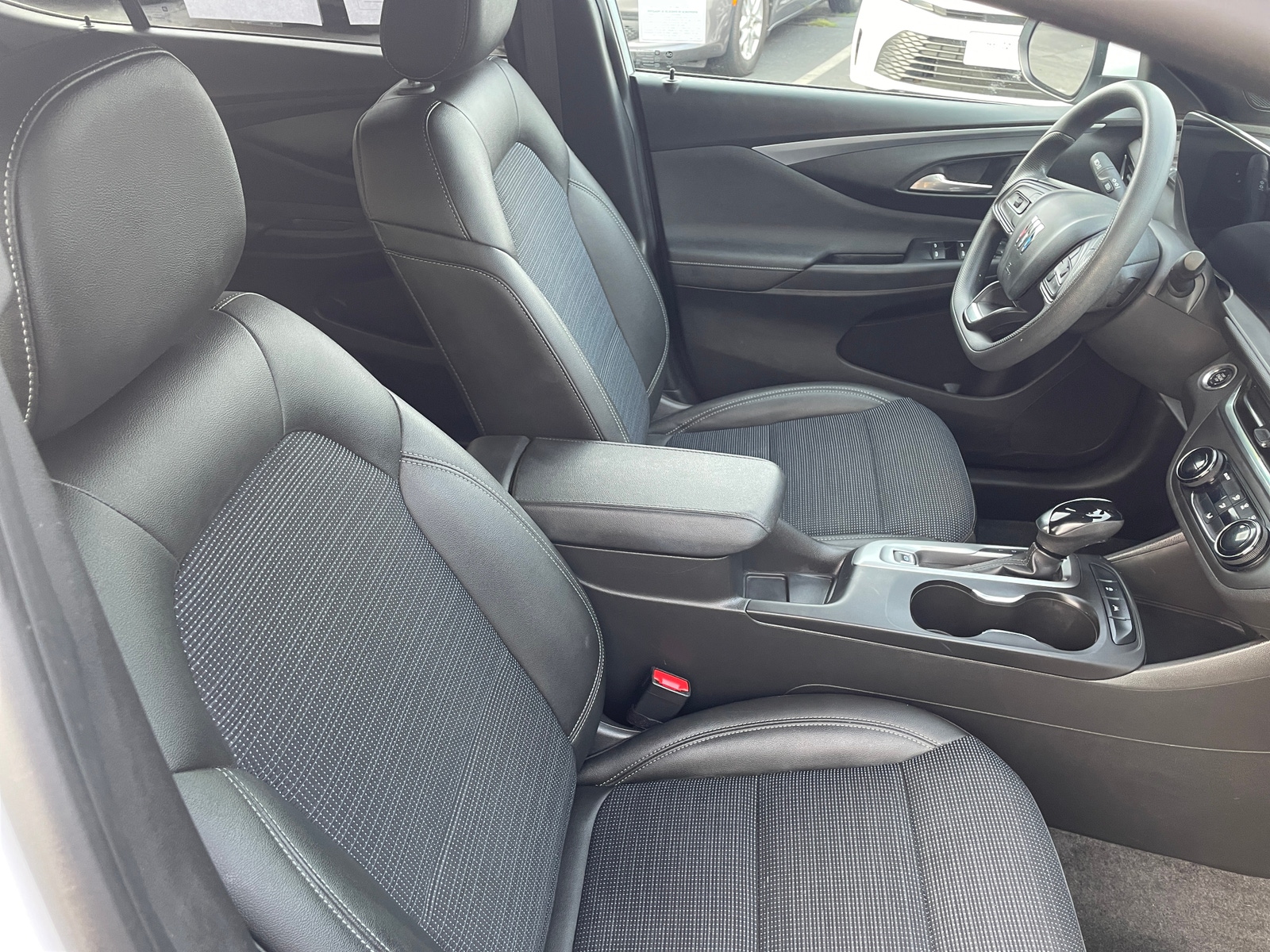 Thumbnail: 2025 Buick Envista - 2