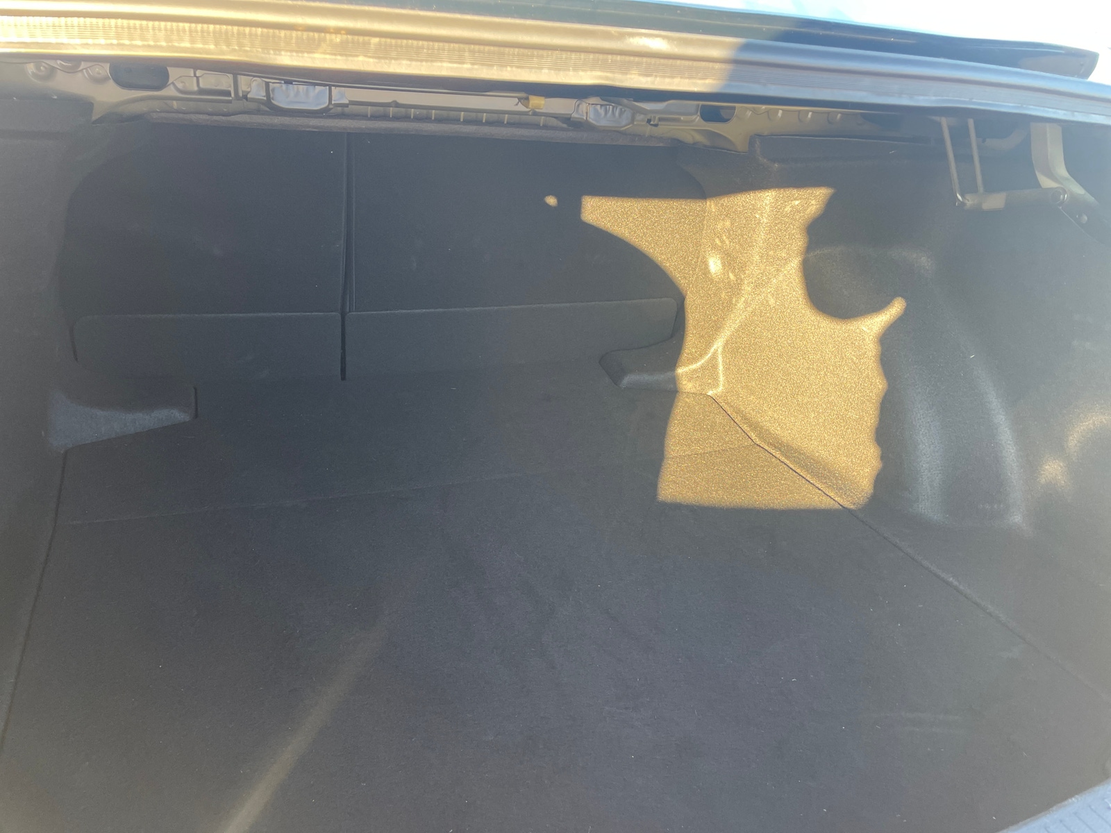 Thumbnail: 2024 Toyota Corolla - 6