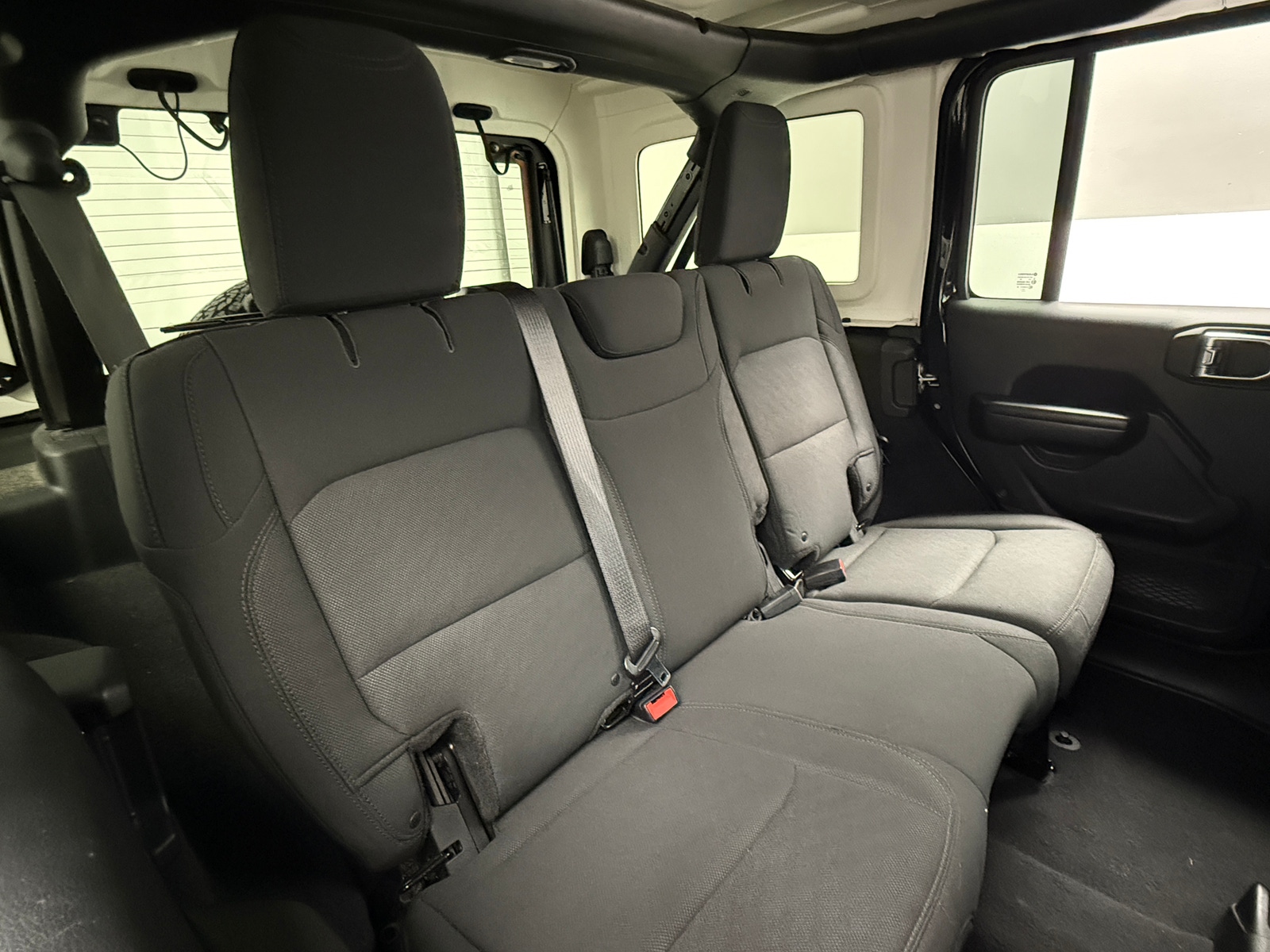 Thumbnail: 2018 Jeep Wrangler - 6