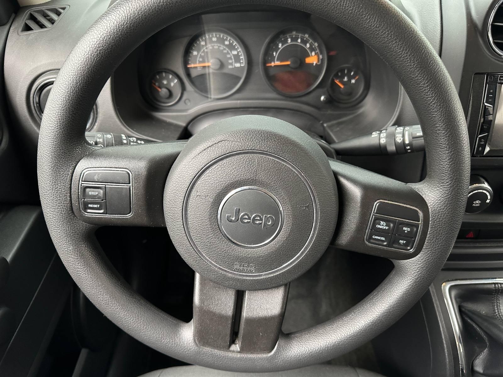 Thumbnail: 2016 Jeep Patriot - 5