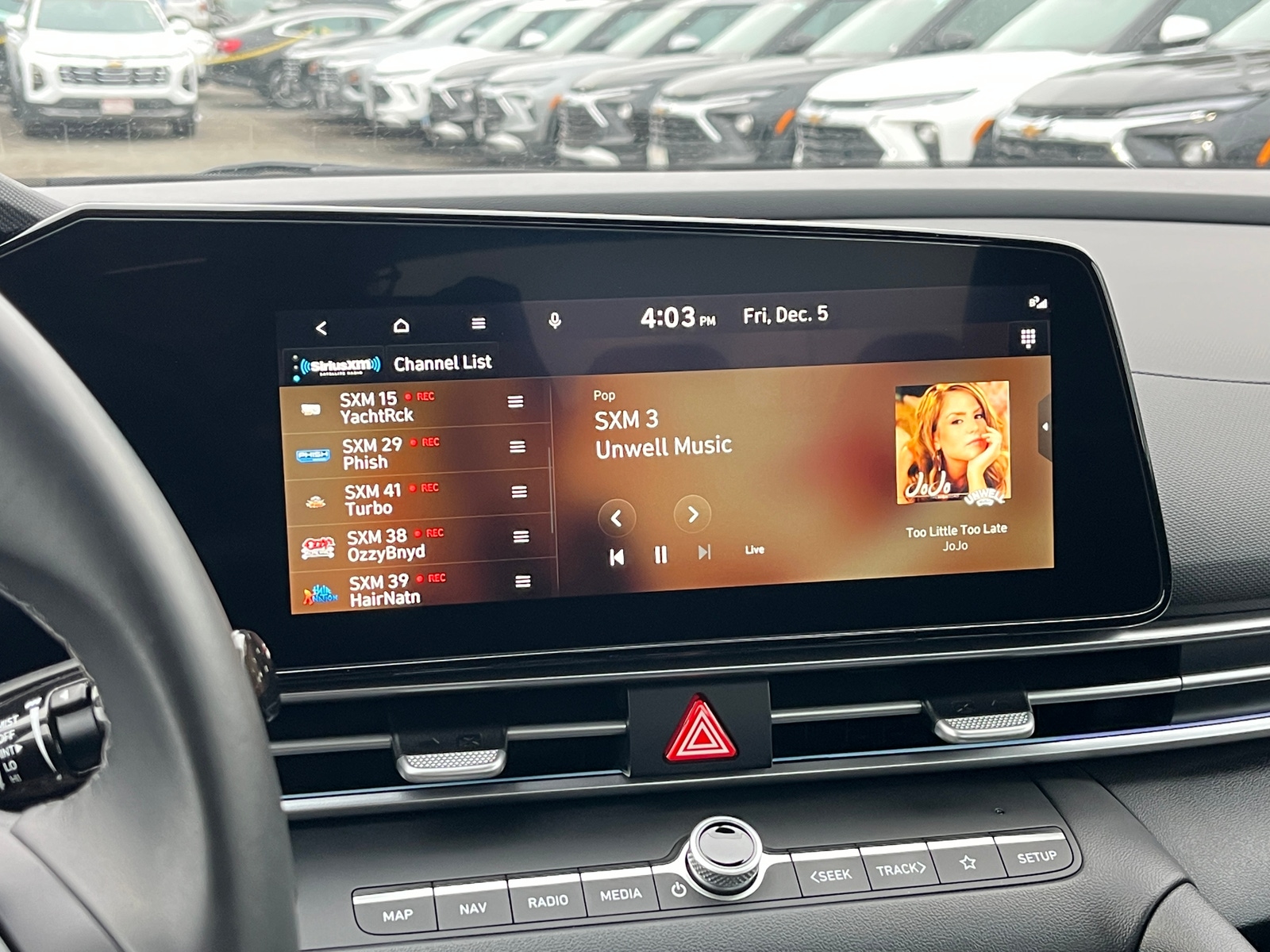 Thumbnail: 2025 Hyundai Elantra - 4