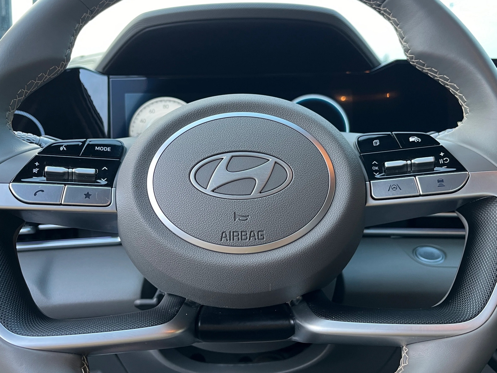 Thumbnail: 2025 Hyundai Elantra - 5