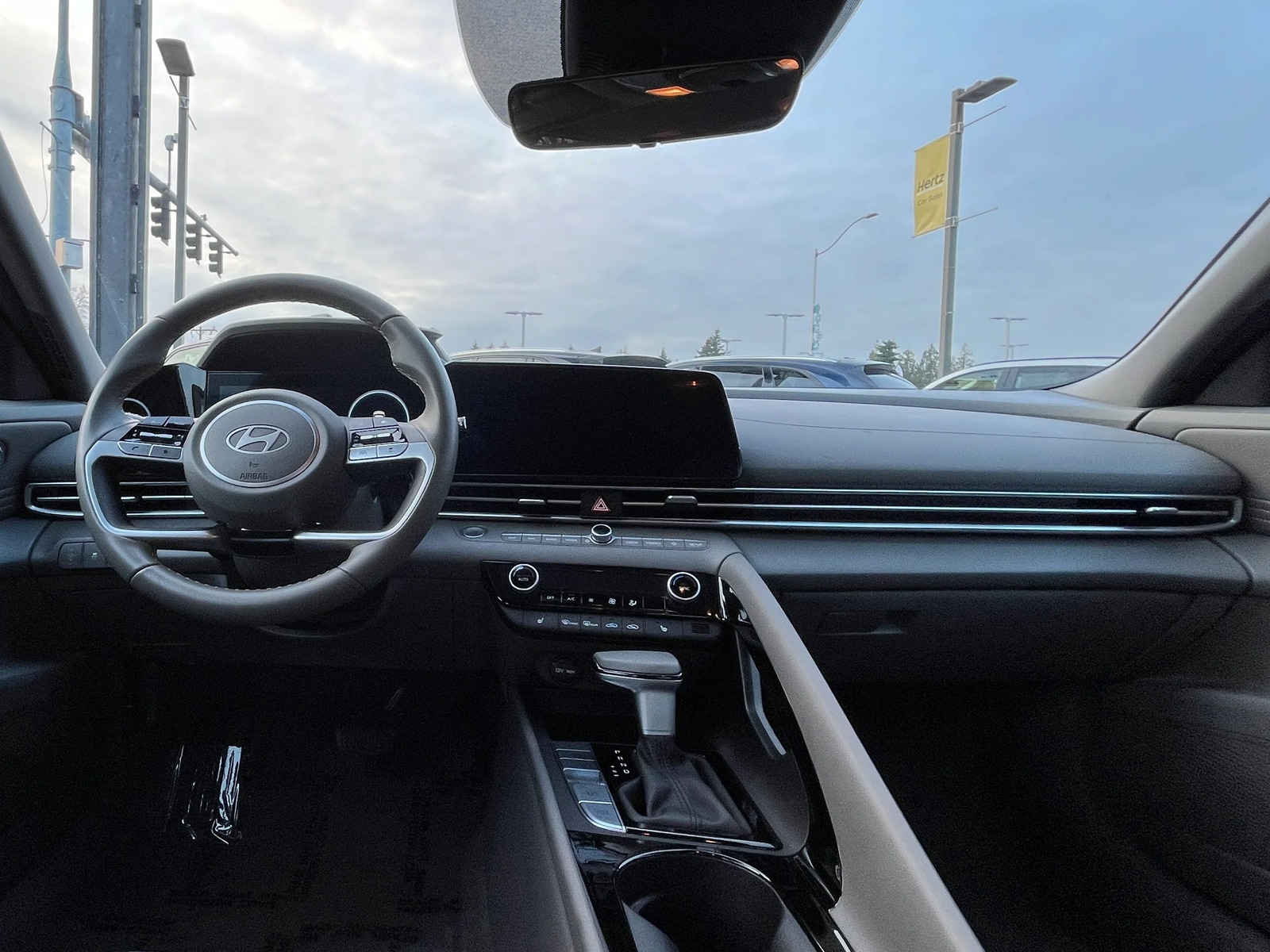 Thumbnail: 2025 Hyundai Elantra - 3