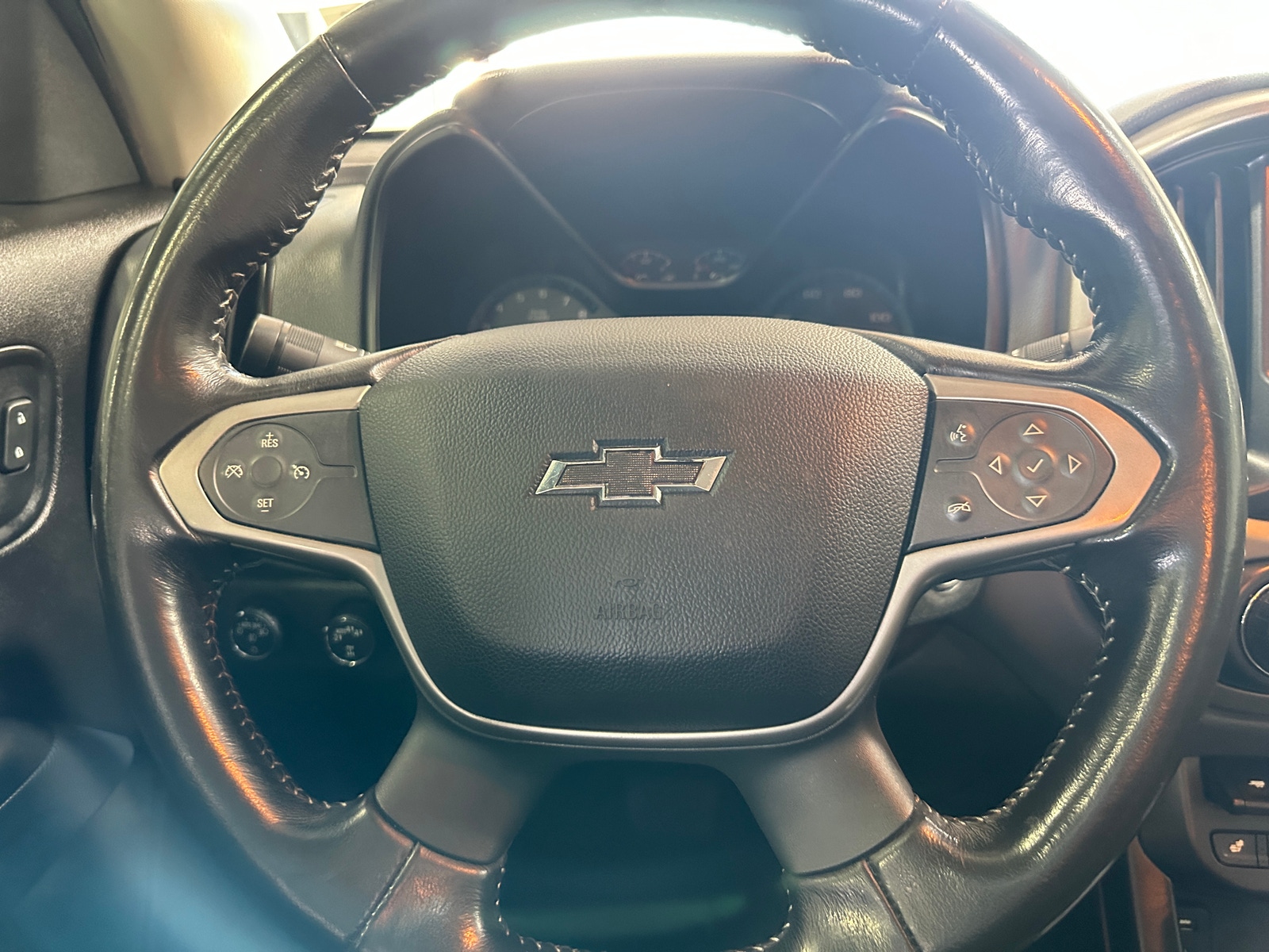 Thumbnail: 2017 Chevrolet Colorado - 5