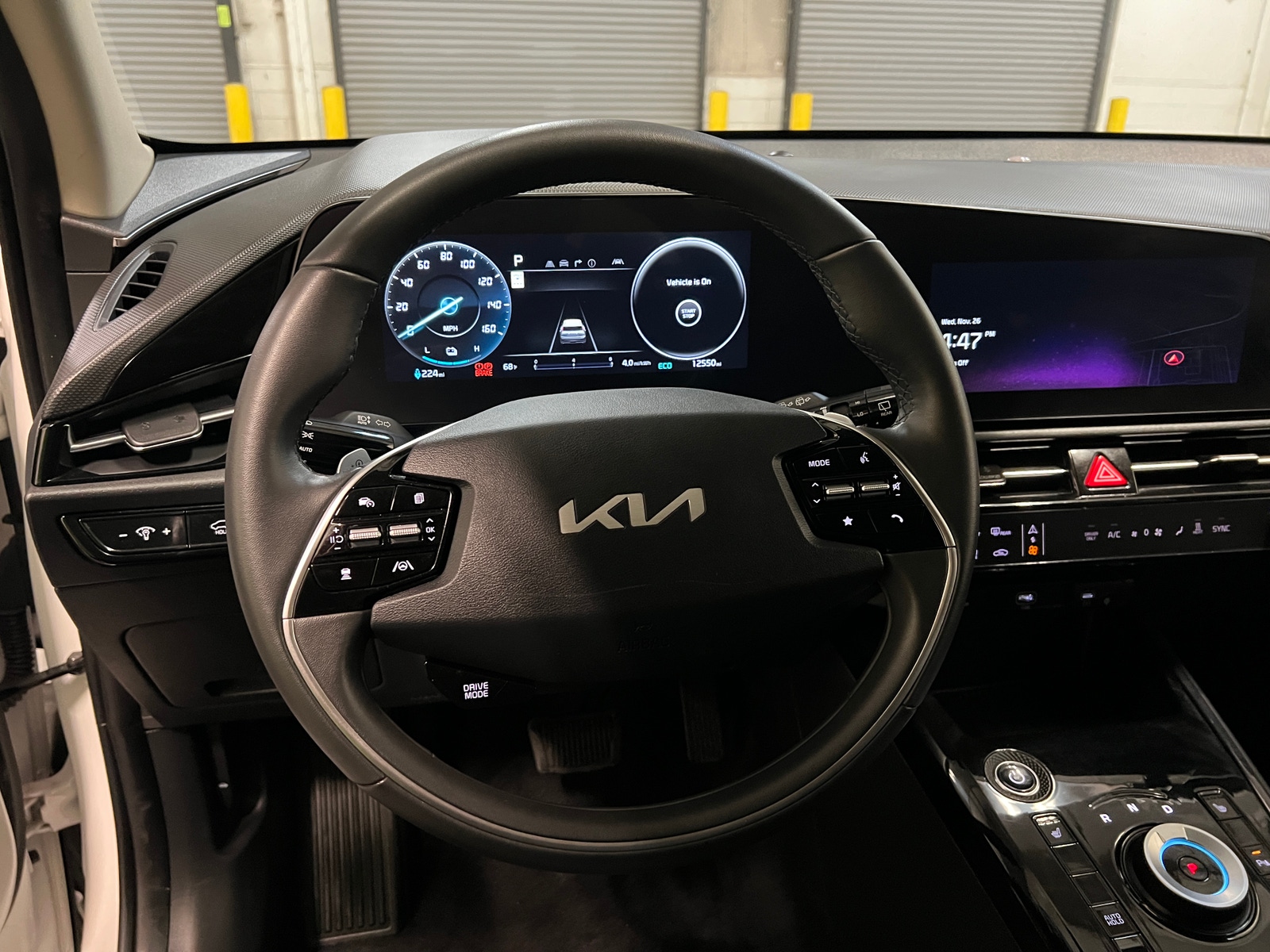 Thumbnail: 2024 Kia Niro - 5