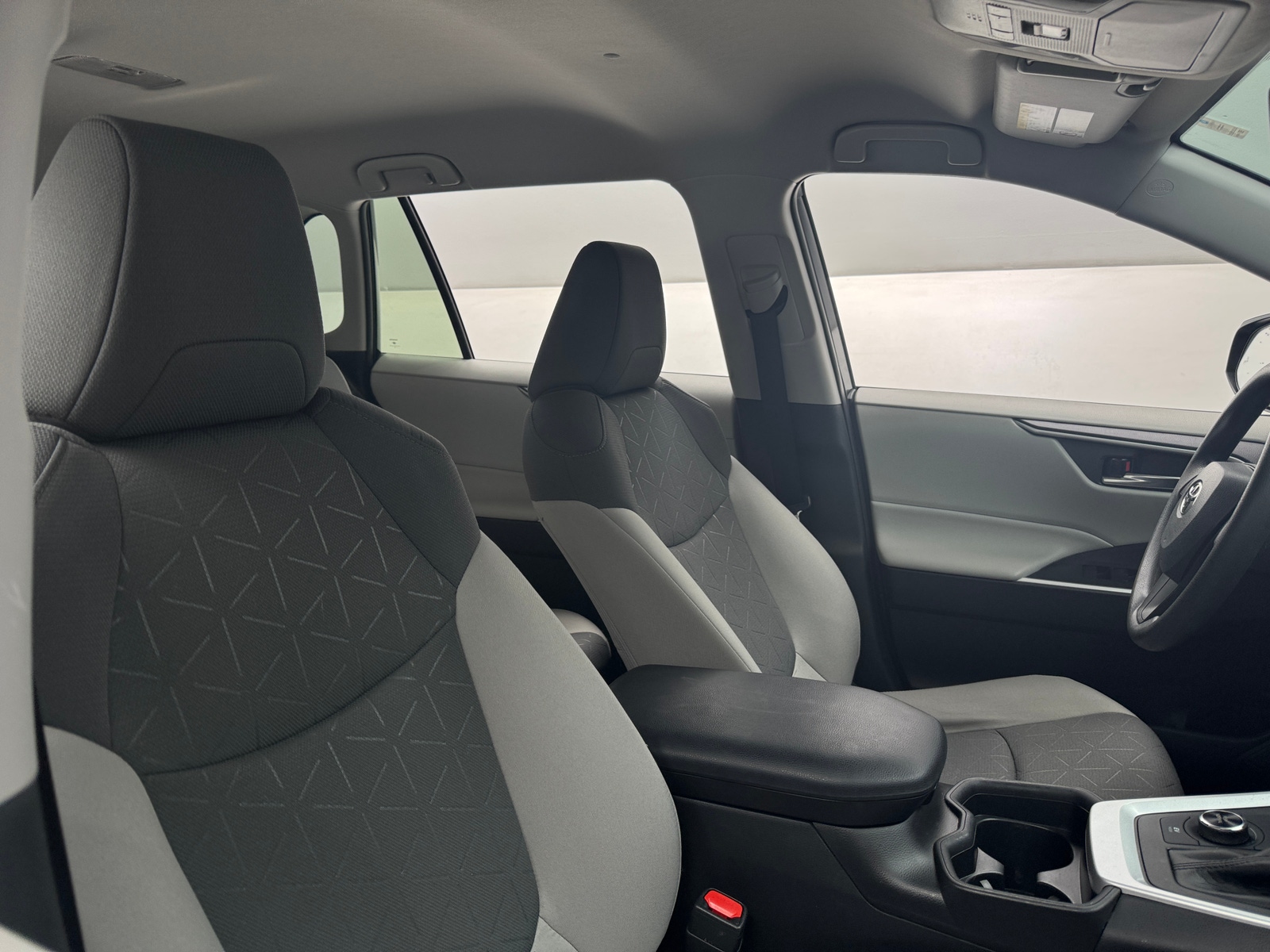 Thumbnail: 2021 Toyota RAV4 - 2