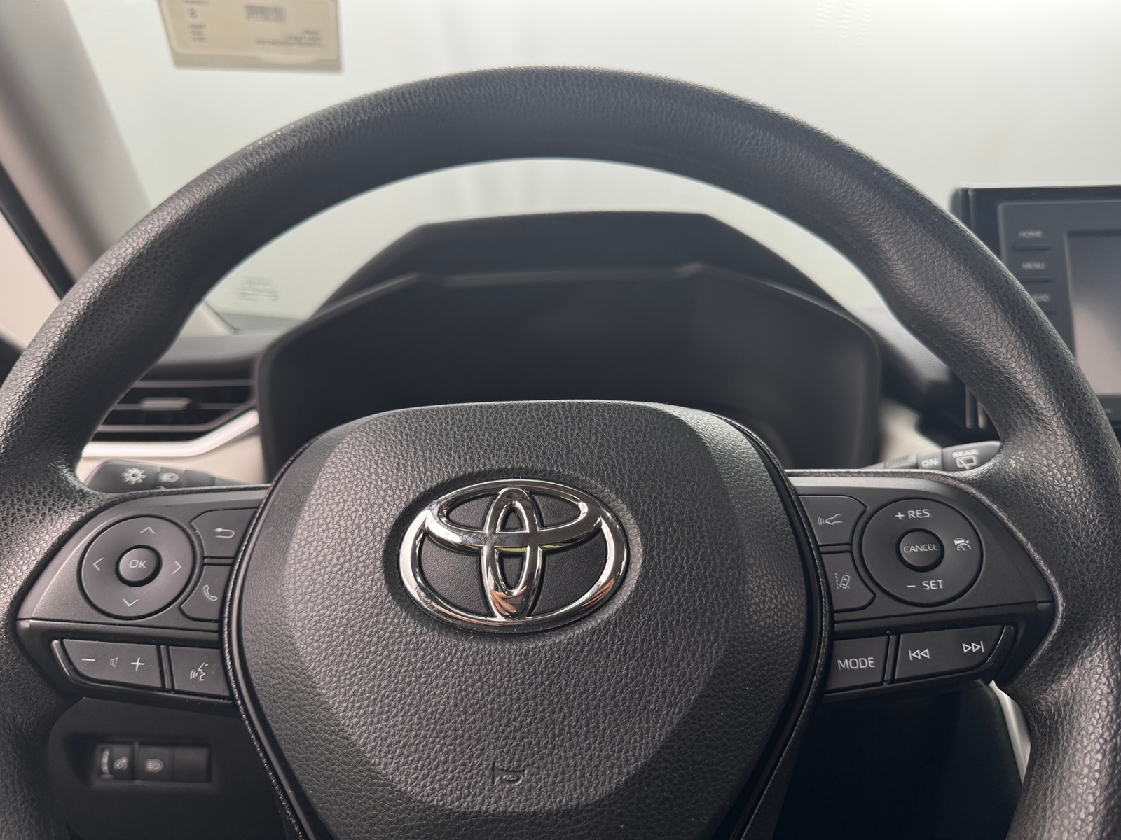 Thumbnail: 2021 Toyota RAV4 - 5