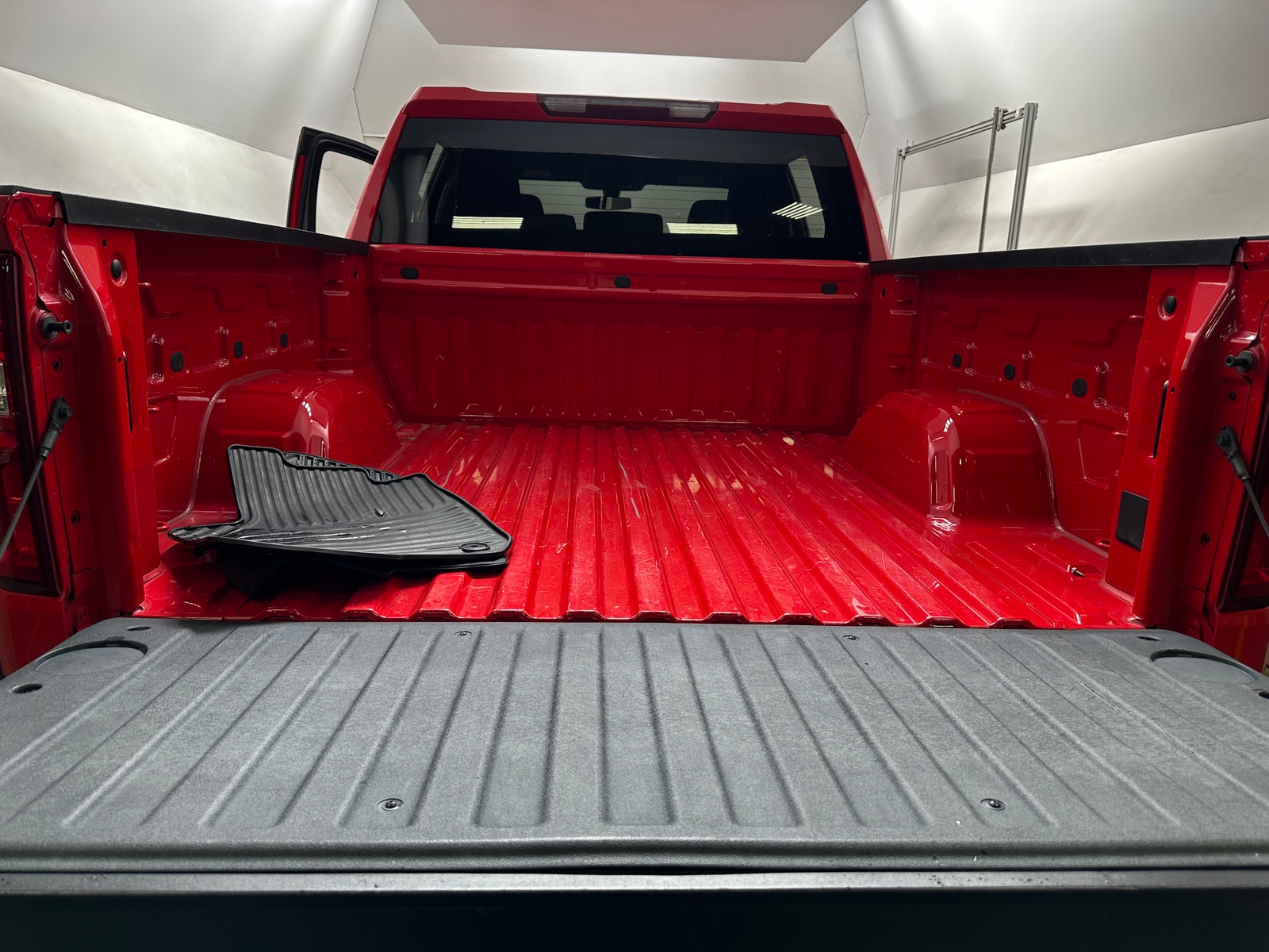 Thumbnail: 2022 Chevrolet Silverado 1500 - 7