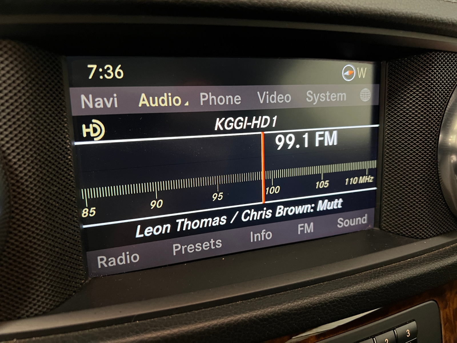 Thumbnail: 2013 Mercedes-Benz SL-Class - 3