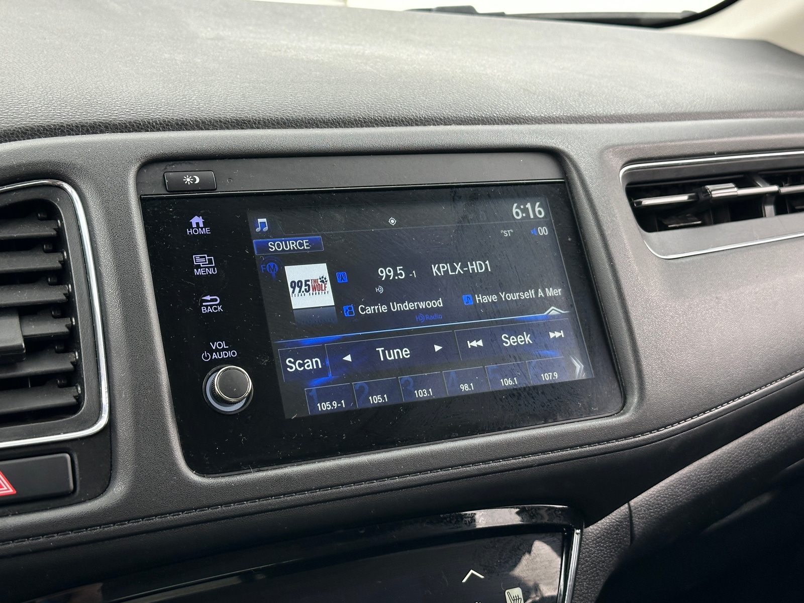 Thumbnail: 2022 Honda HR-V - 4