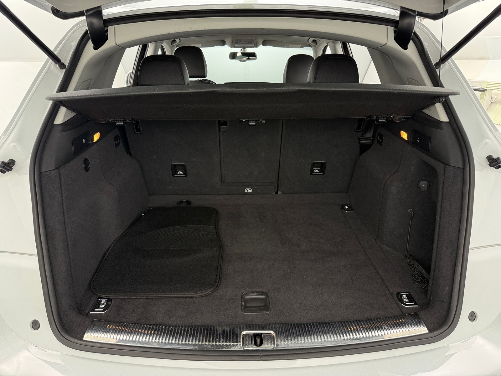 Thumbnail: 2017 Audi Q5 - 6