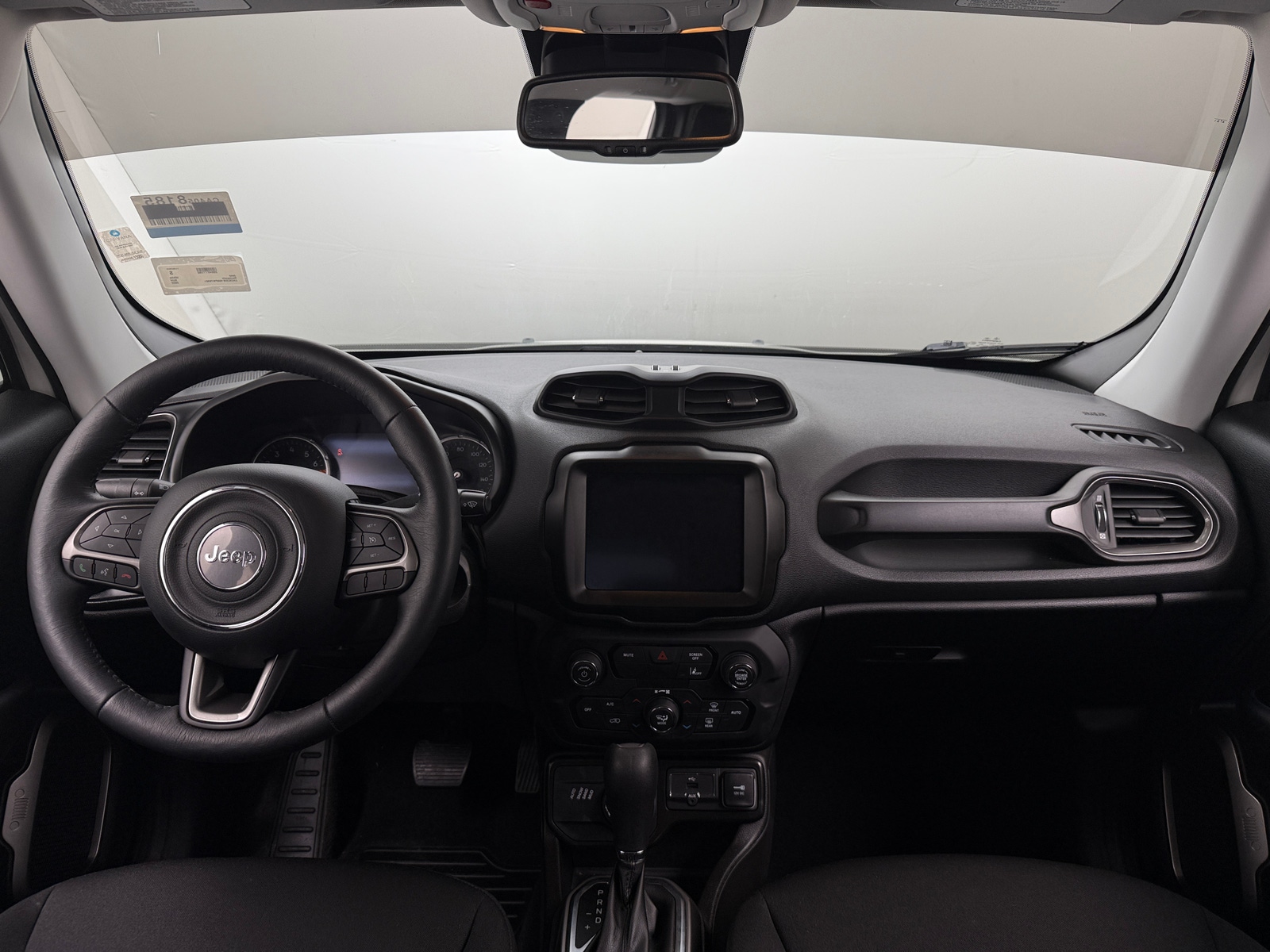 Thumbnail: 2022 Jeep Renegade - 3