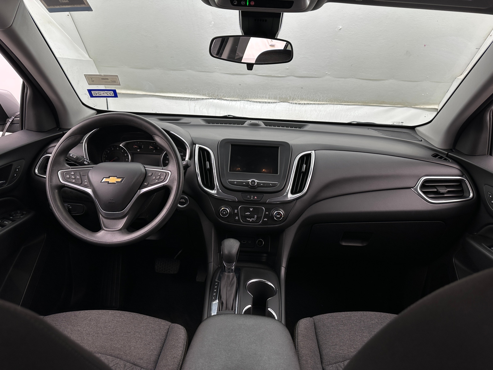 Thumbnail: 2022 Chevrolet Equinox - 3