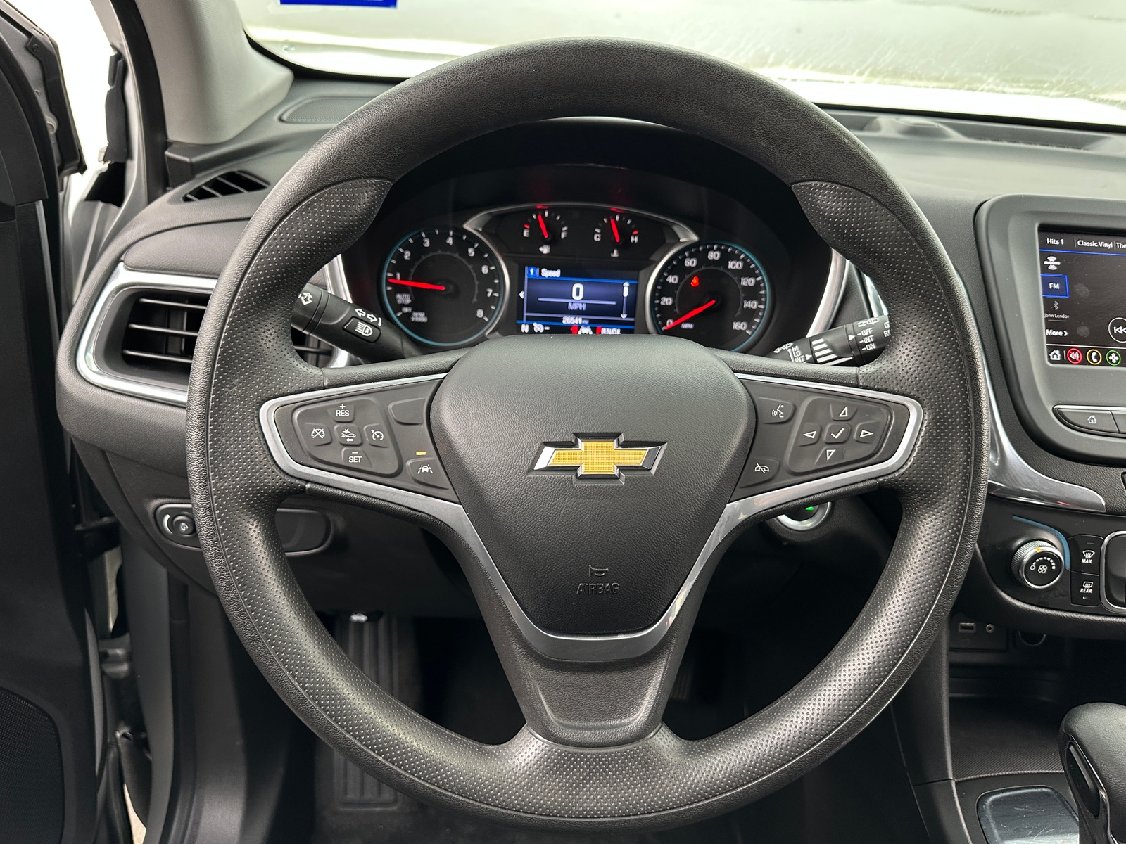 Thumbnail: 2022 Chevrolet Equinox - 5