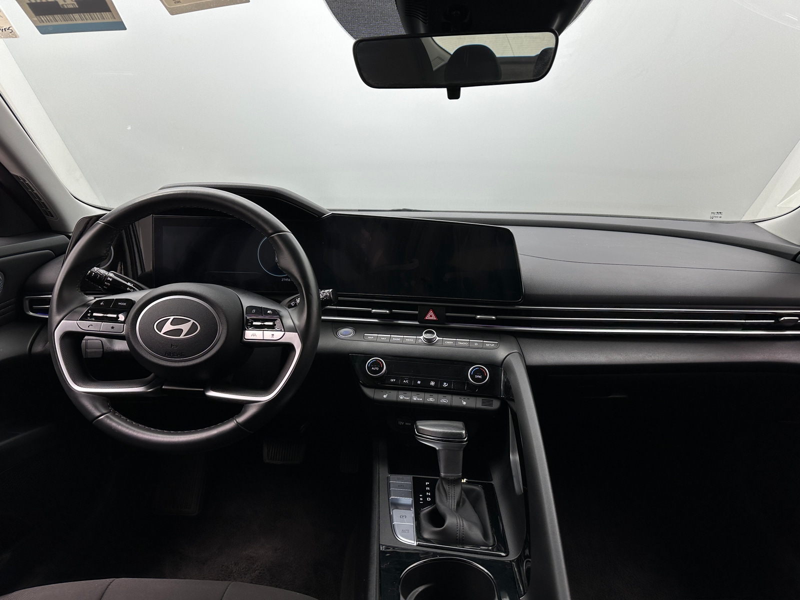 Thumbnail: 2025 Hyundai Elantra - 3