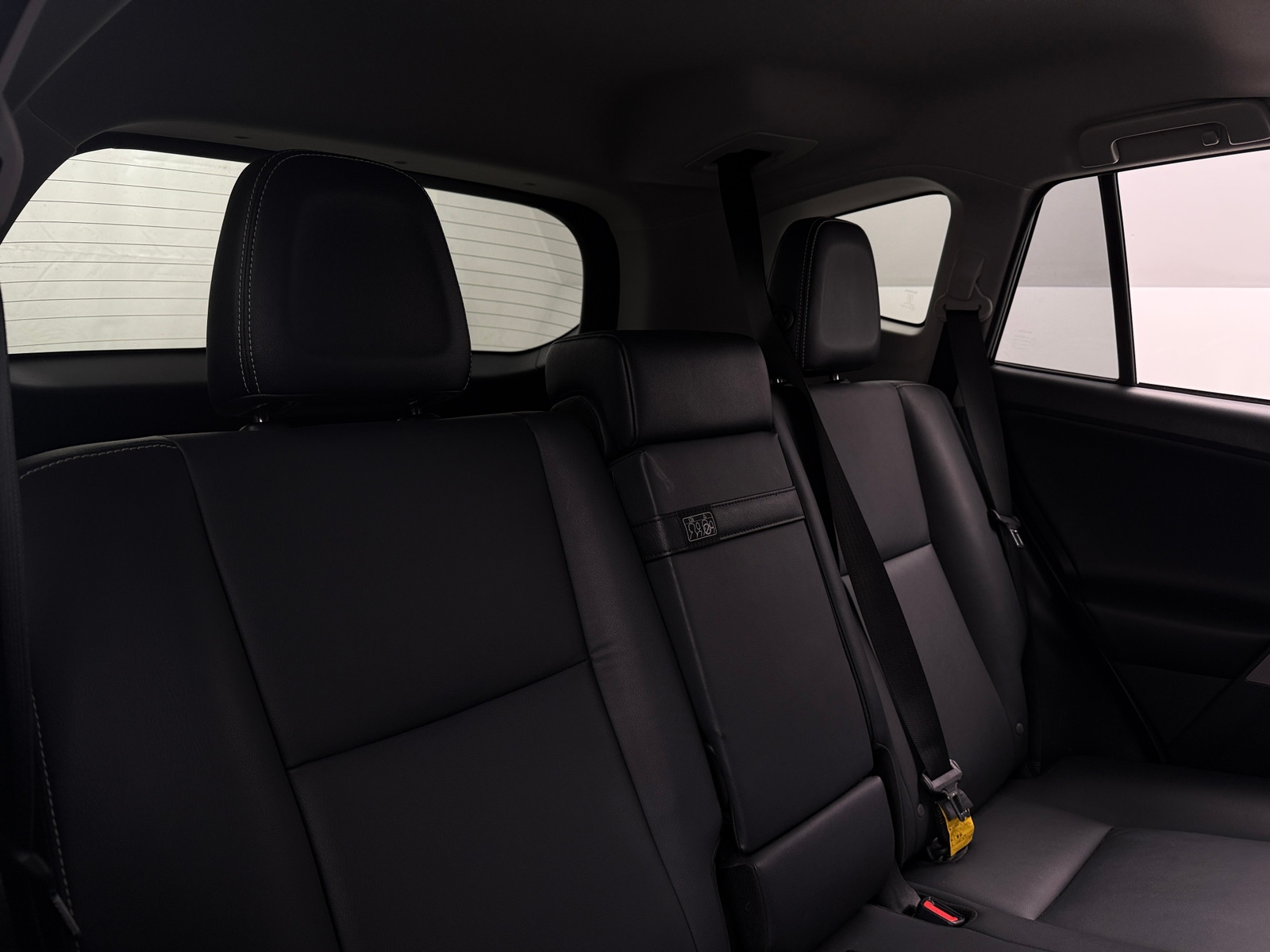 Thumbnail: 2017 Toyota RAV4 - 5