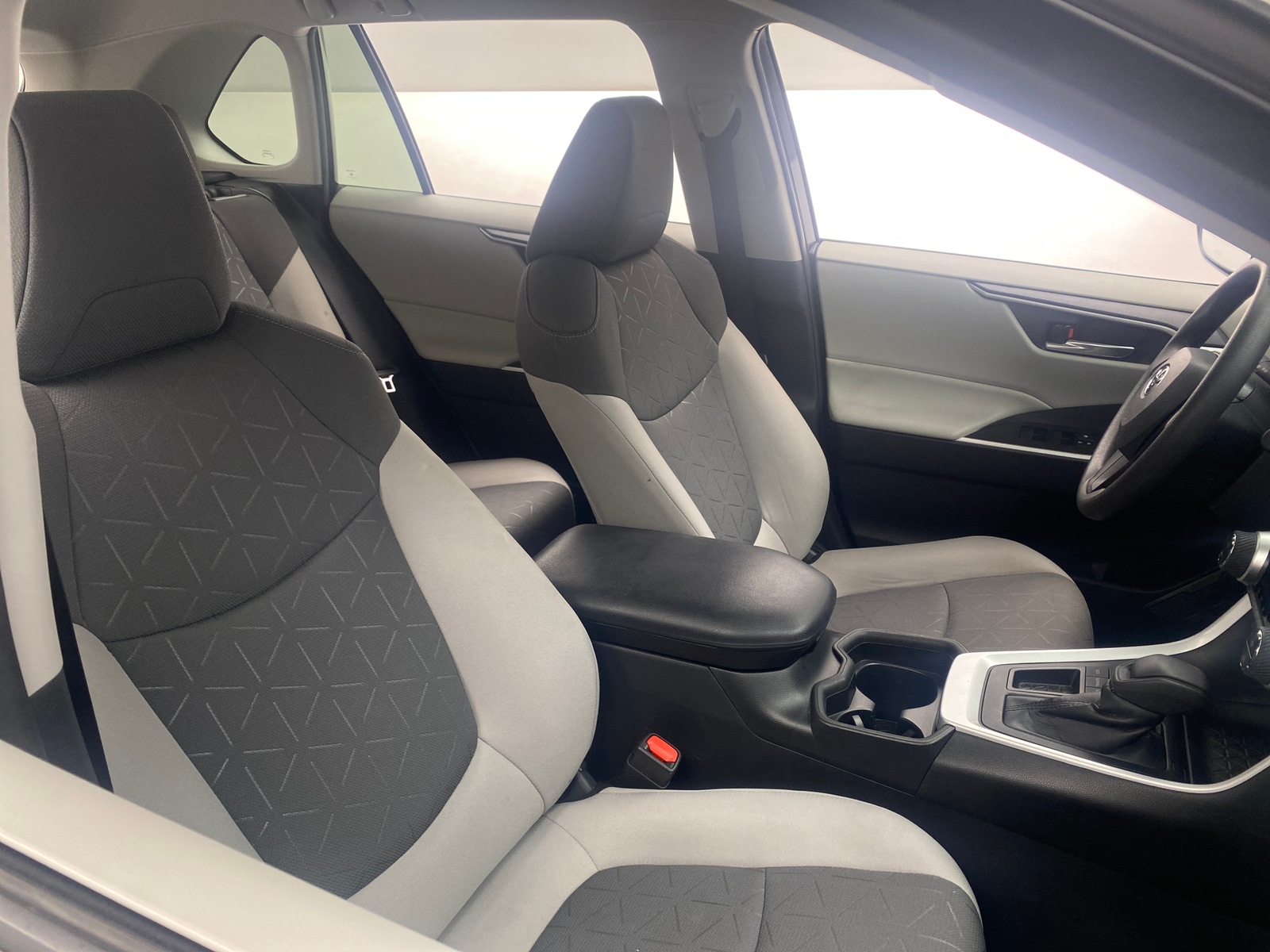 Thumbnail: 2021 Toyota RAV4 - 2