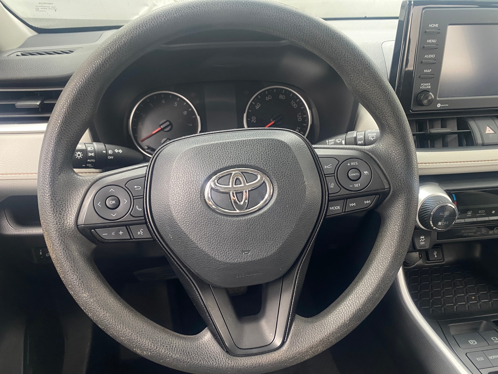 Thumbnail: 2021 Toyota RAV4 - 5