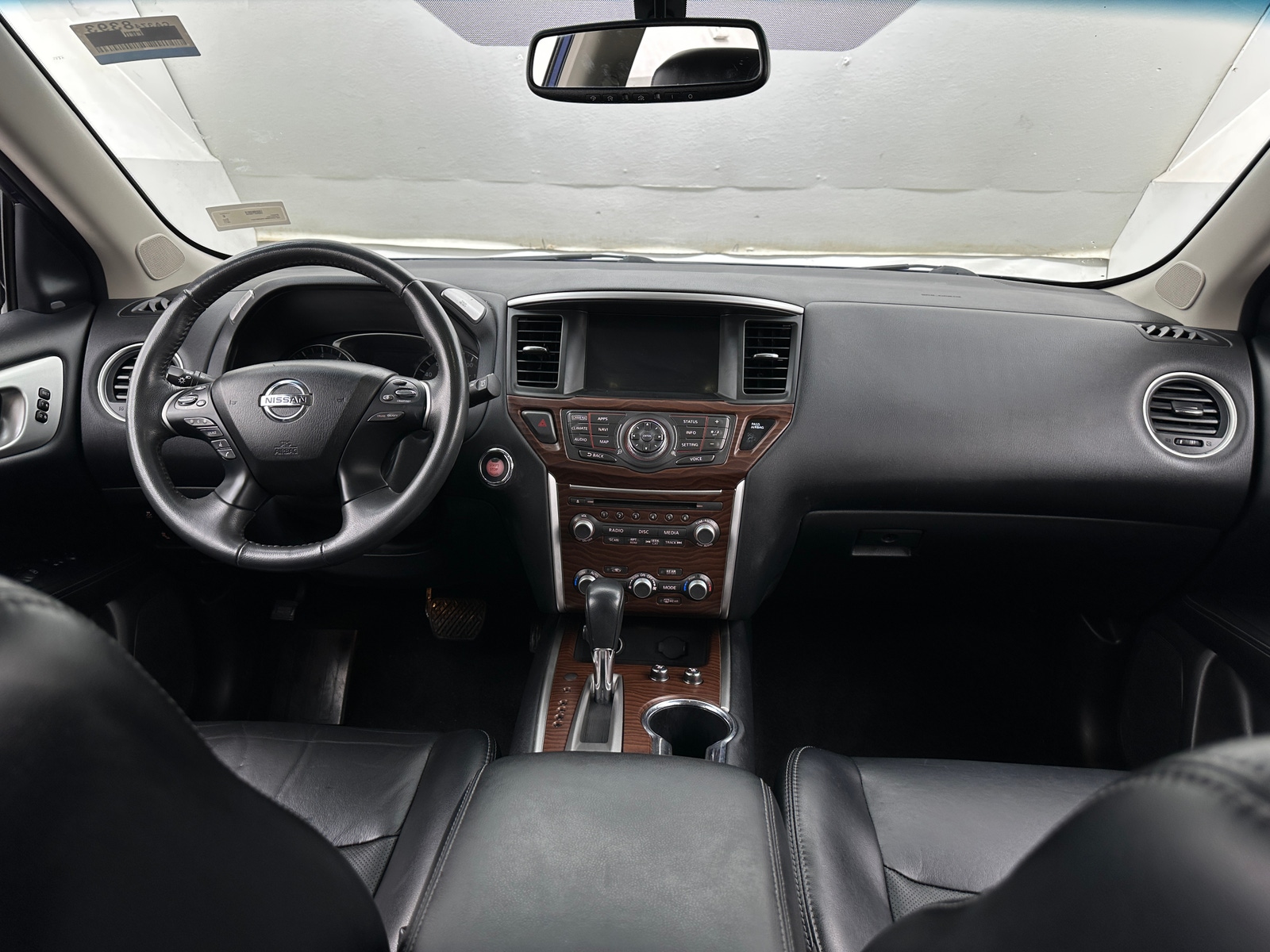 Thumbnail: 2017 Nissan Pathfinder - 2