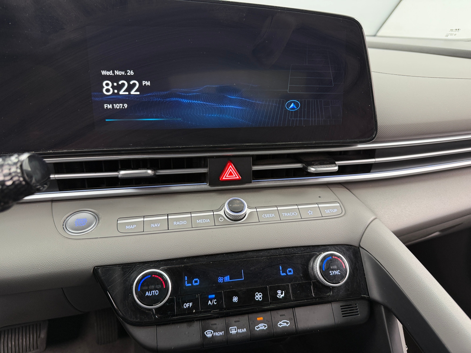 Thumbnail: 2024 Hyundai Elantra - 4