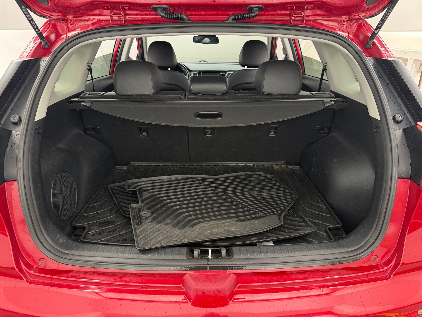 Thumbnail: 2018 Kia Niro - 7