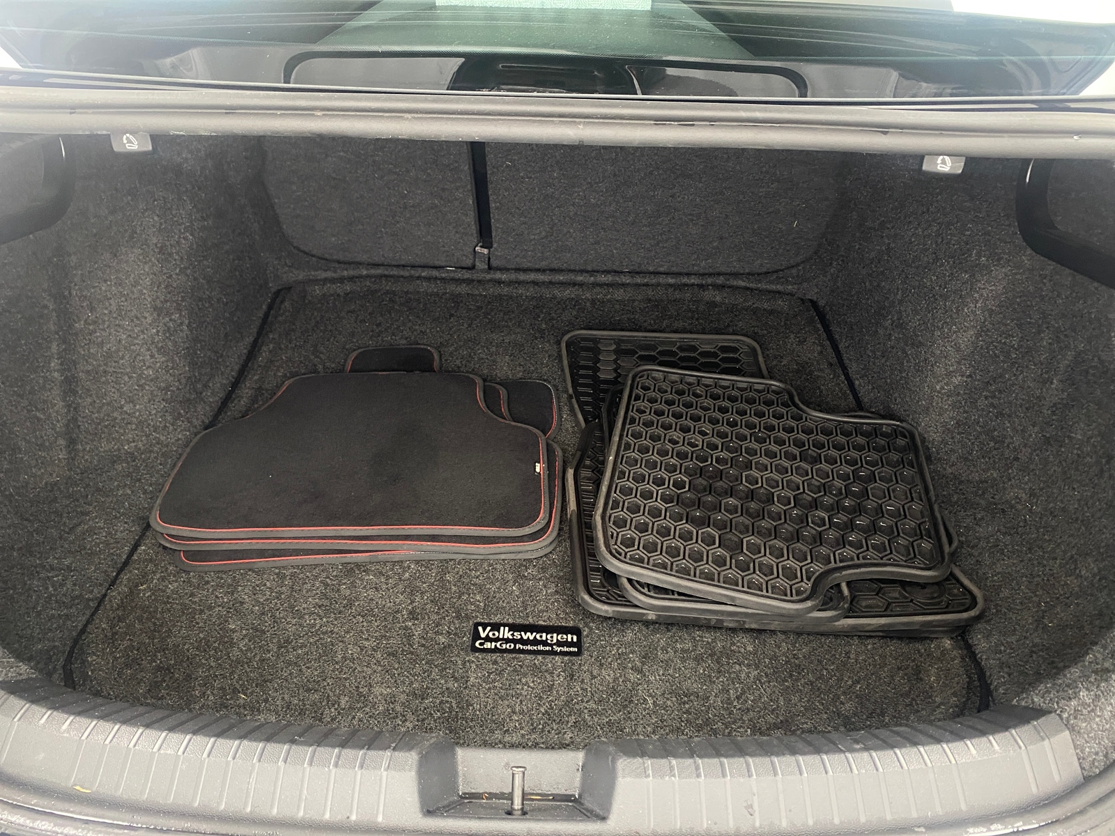 Thumbnail: 2022 Volkswagen Jetta - 6