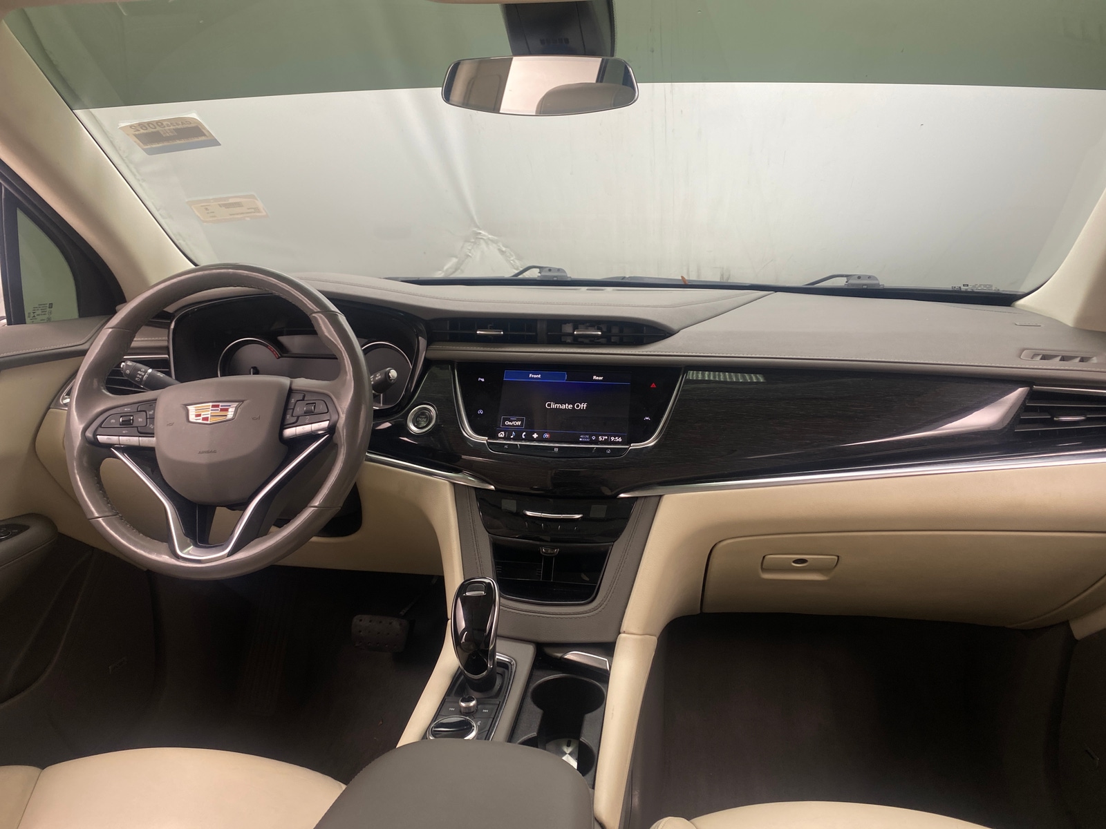 Thumbnail: 2021 Cadillac XT6 - 2