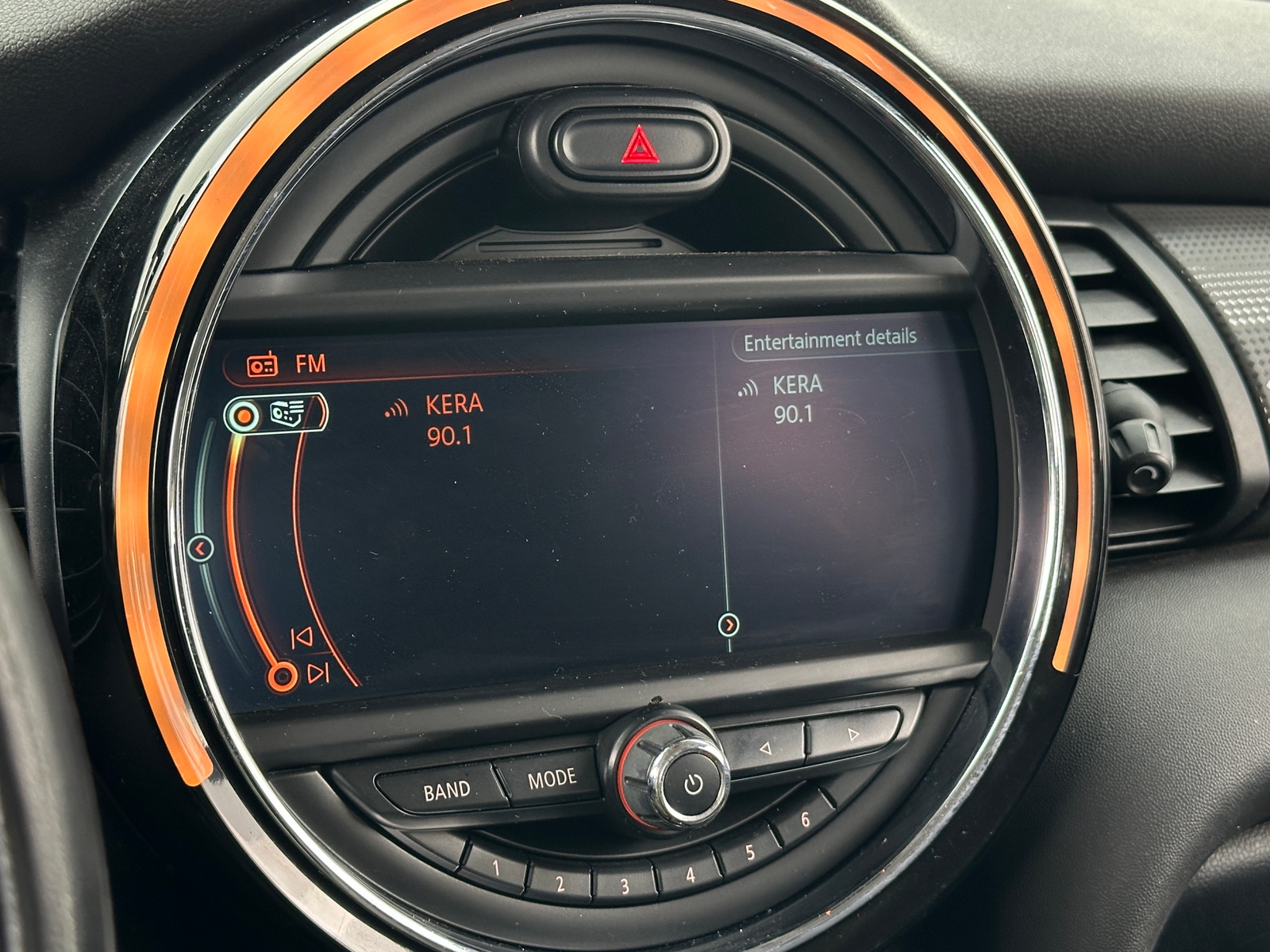 Thumbnail: 2017 MINI Cooper Hardtop - 3