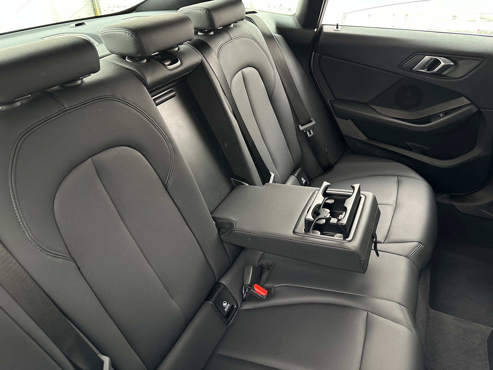 Thumbnail: 2024 BMW 2 Series - 5