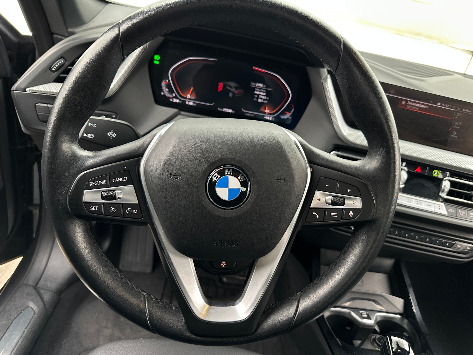 Thumbnail: 2024 BMW 2 Series - 4