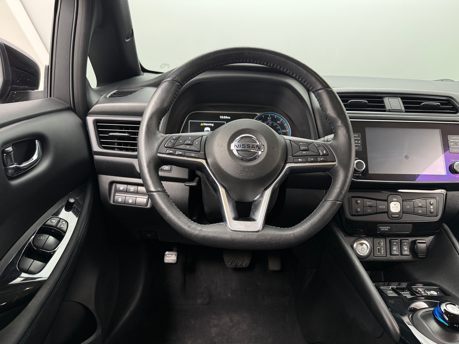 Thumbnail: 2020 Nissan Leaf - 5