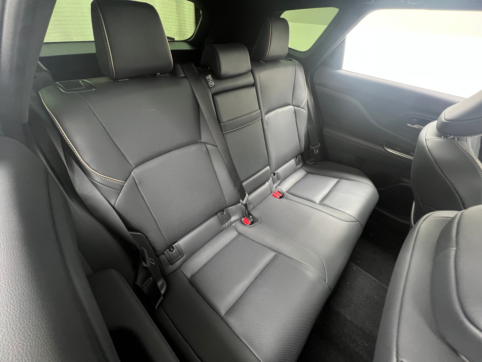 Thumbnail: 2025 Toyota Crown Signia - 5