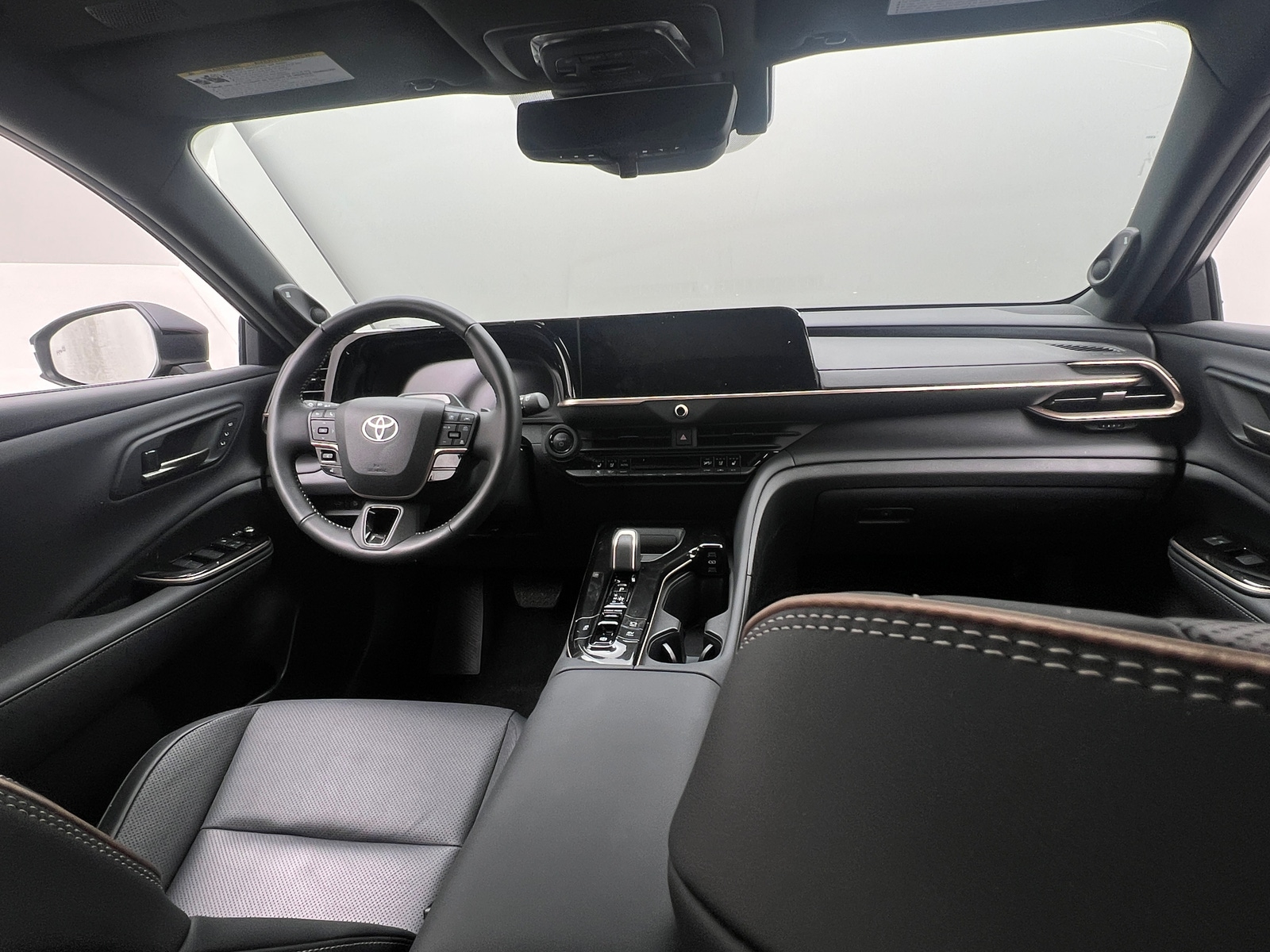 Thumbnail: 2025 Toyota Crown Signia - 2