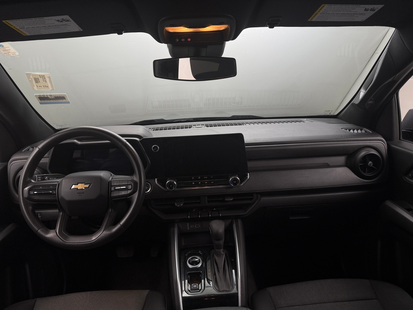 Thumbnail: 2023 Chevrolet Colorado - 3