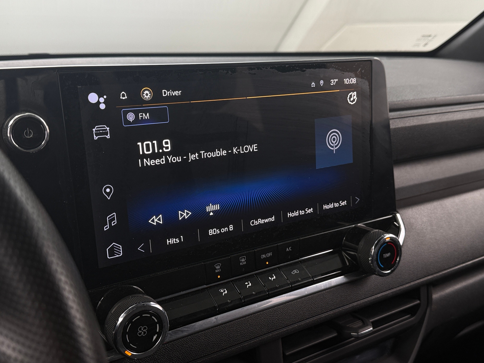 Thumbnail: 2023 Chevrolet Colorado - 4