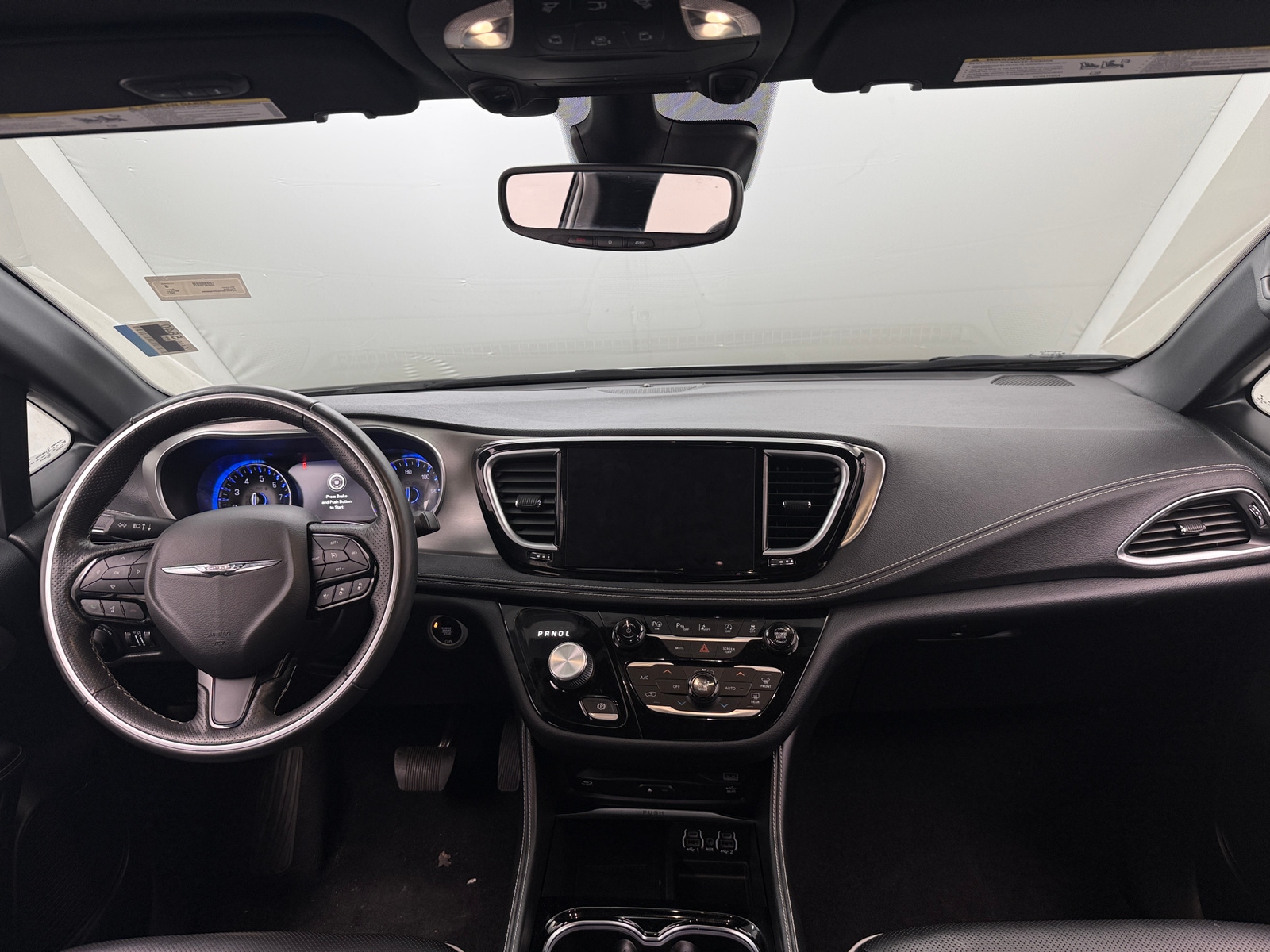 Thumbnail: 2021 Chrysler Pacifica - 2