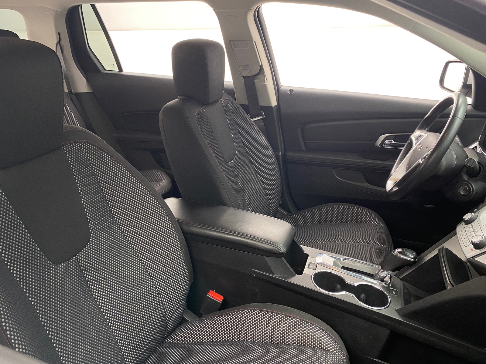 Thumbnail: 2017 GMC Terrain - 2