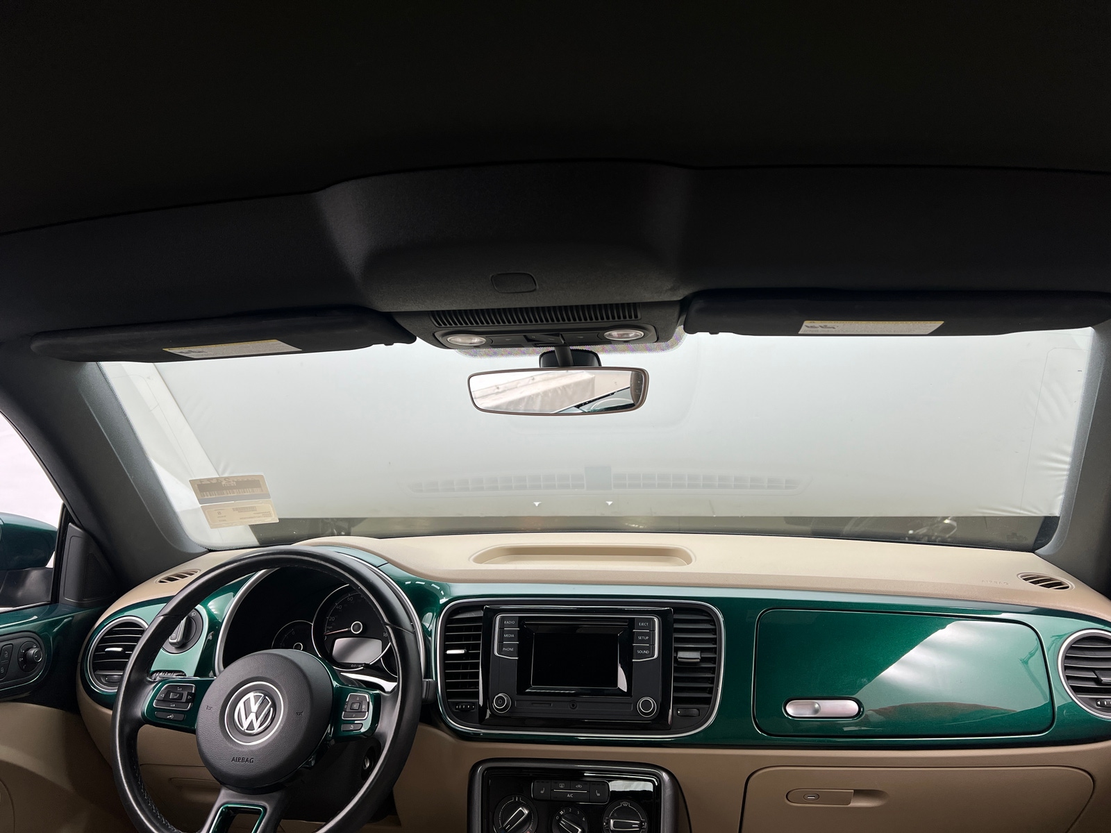 Thumbnail: 2017 Volkswagen Beetle - 3