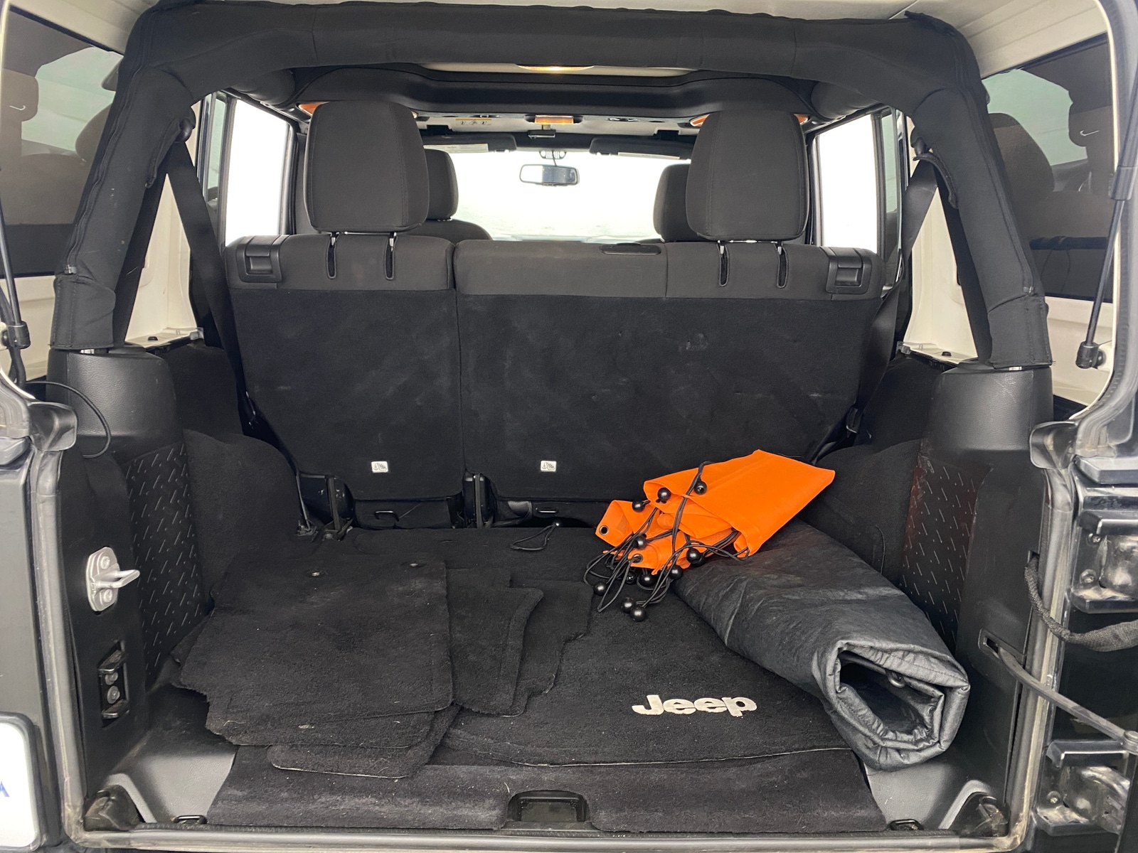 Thumbnail: 2017 Jeep Wrangler - 7