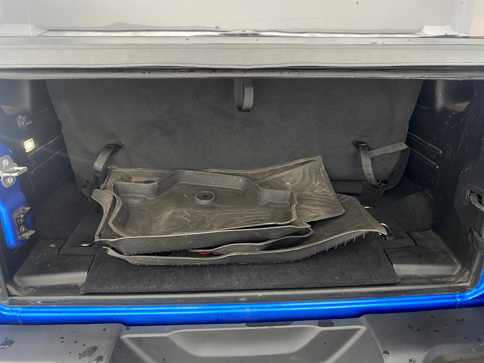 Thumbnail: 2022 Jeep Wrangler - 7