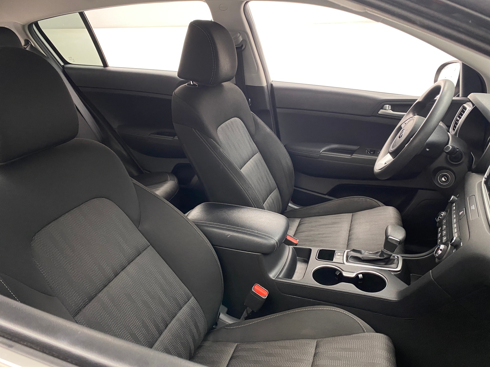 Thumbnail: 2020 Kia Sportage - 2