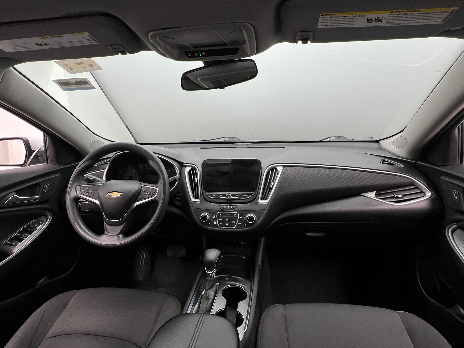 Thumbnail: 2022 Chevrolet Malibu - 3