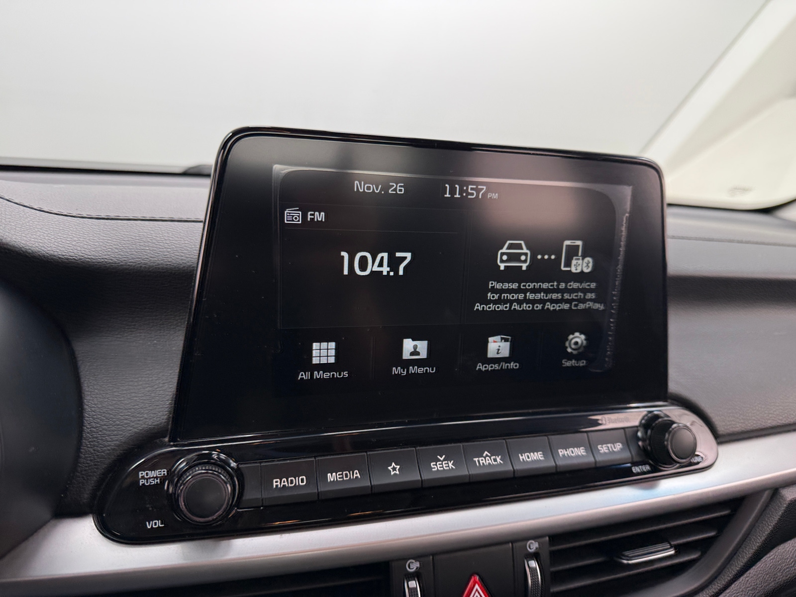 Thumbnail: 2020 Kia Forte - 4