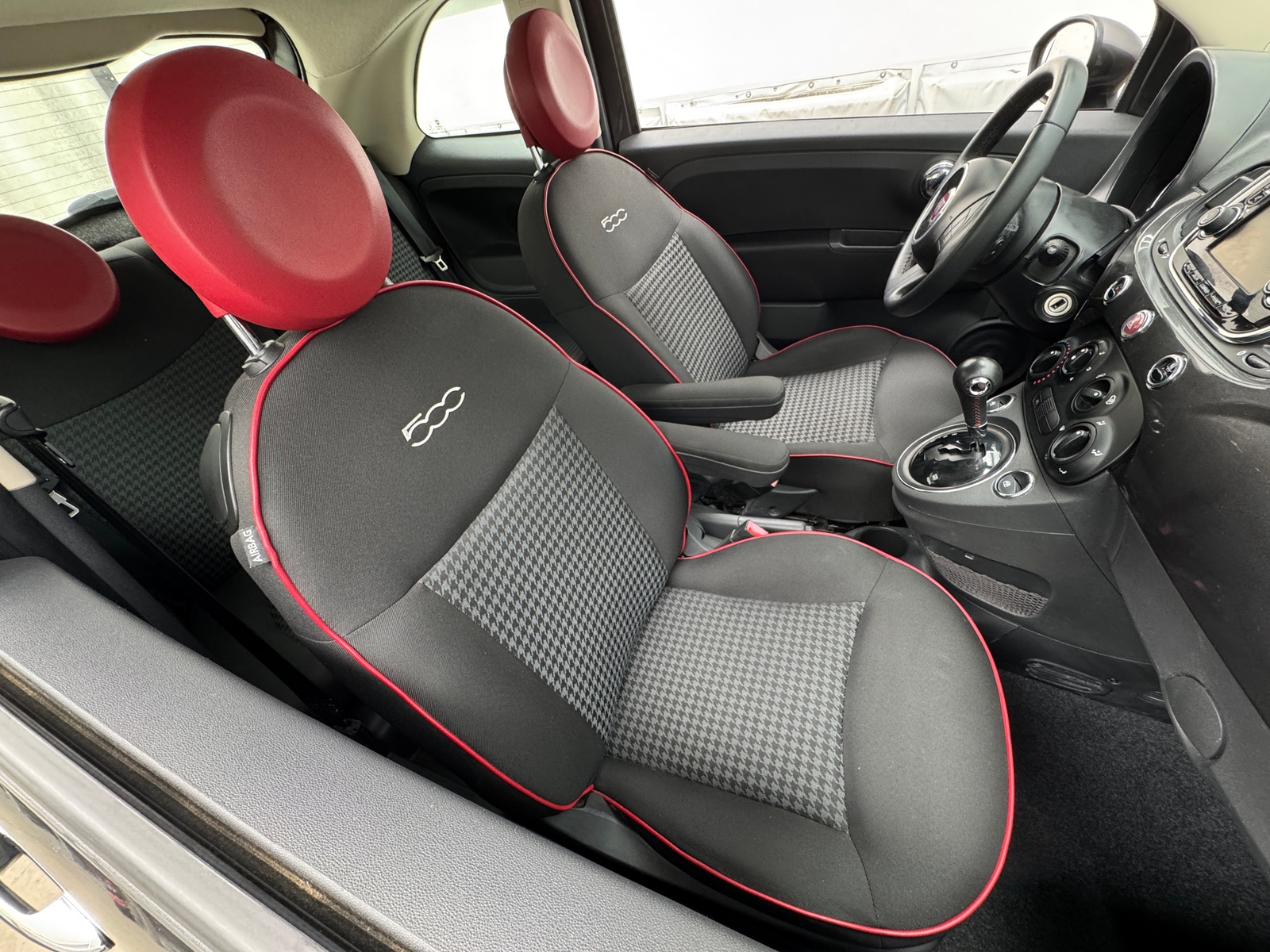 Thumbnail: 2018 Fiat 500 - 2