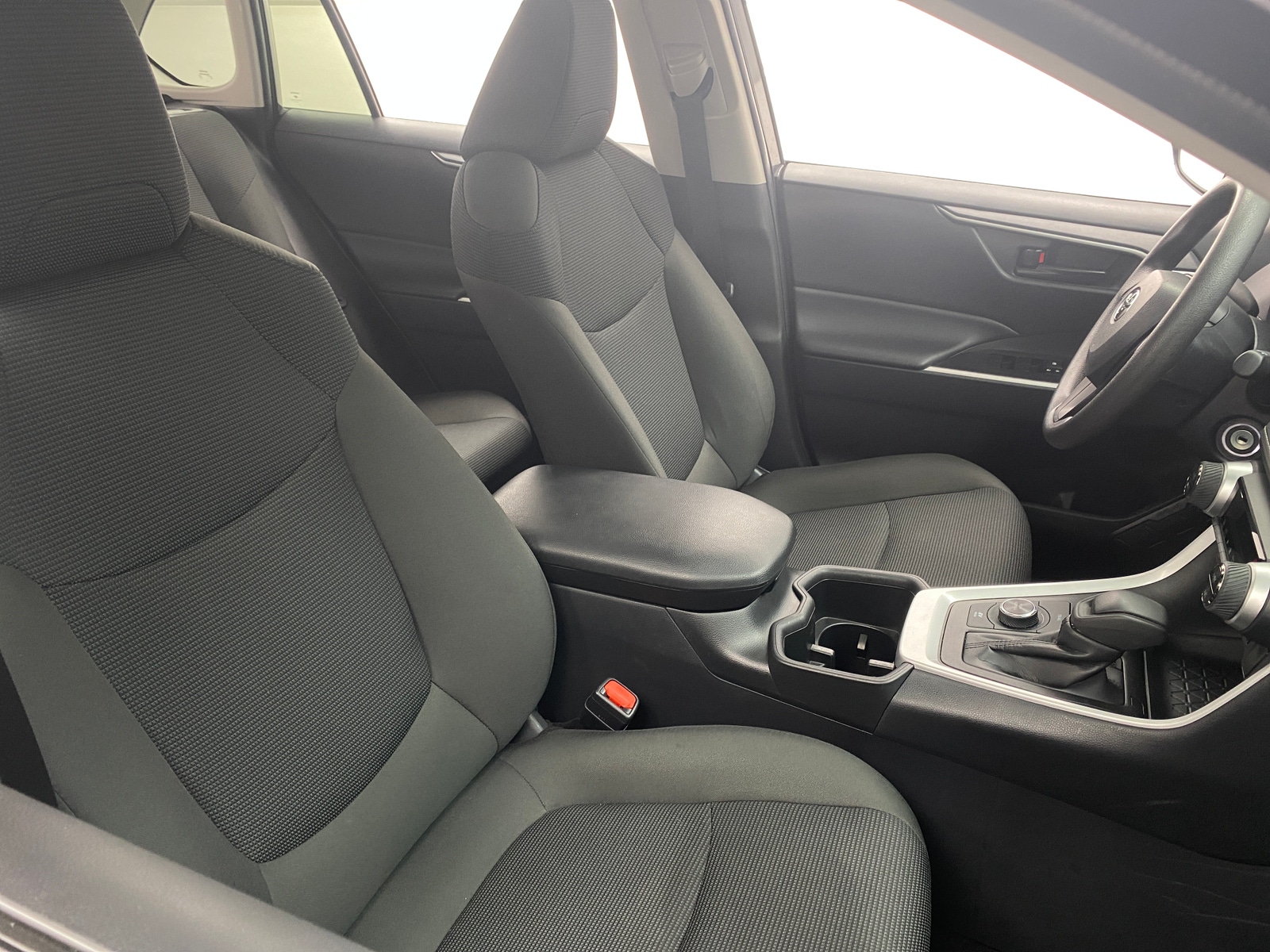 Thumbnail: 2025 Toyota RAV4 - 2