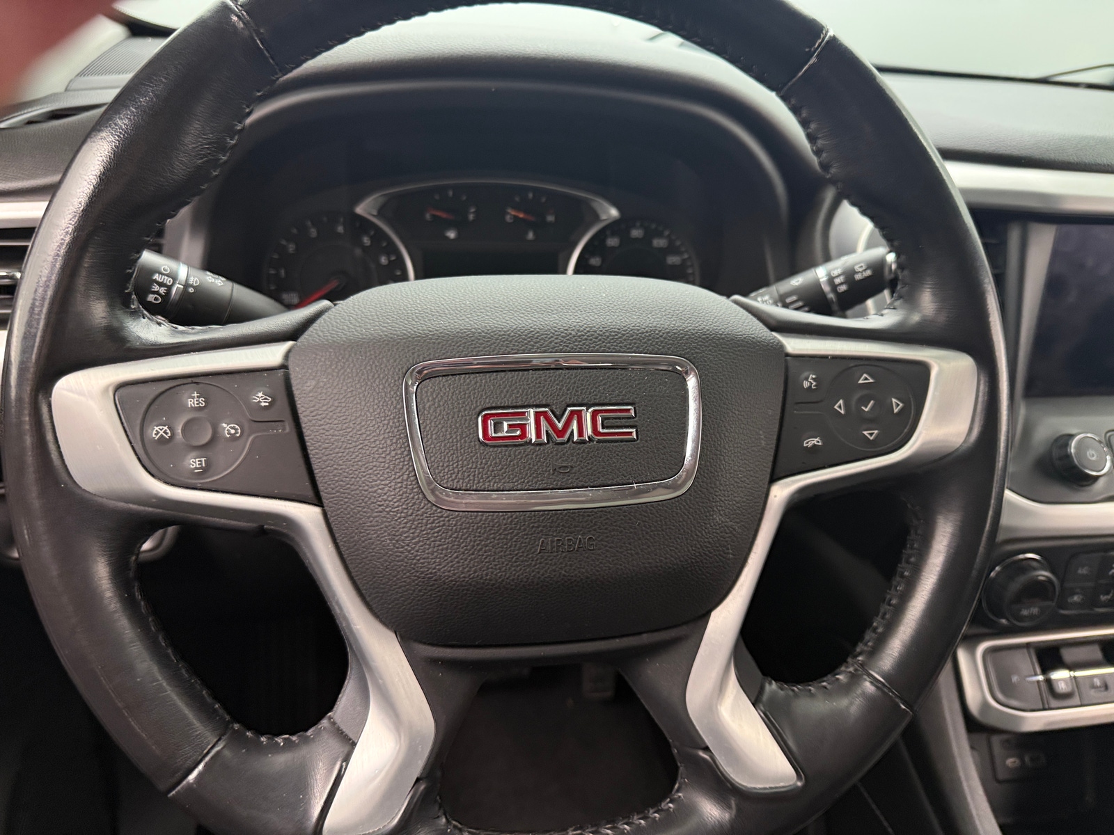 Thumbnail: 2021 GMC Acadia - 4