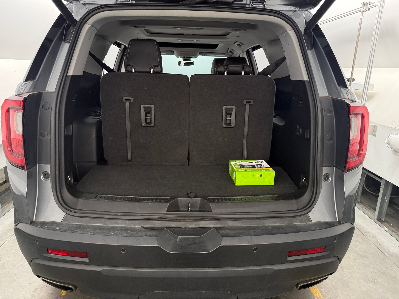 Thumbnail: 2021 GMC Acadia - 6