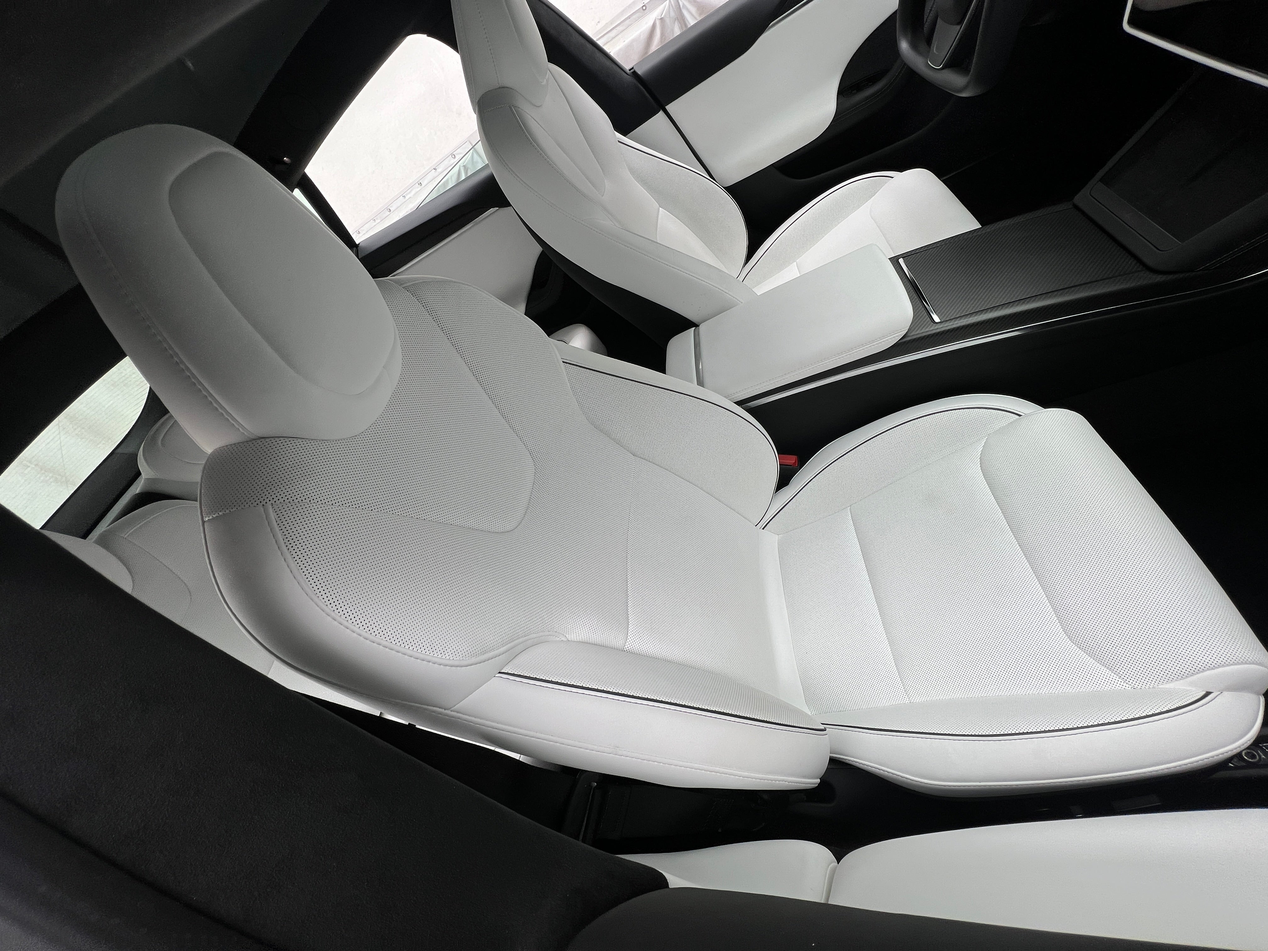 Used 2023 Tesla Model S Plaid with VIN 5YJSA1E61PF511513 for sale in Oak Creek, WI