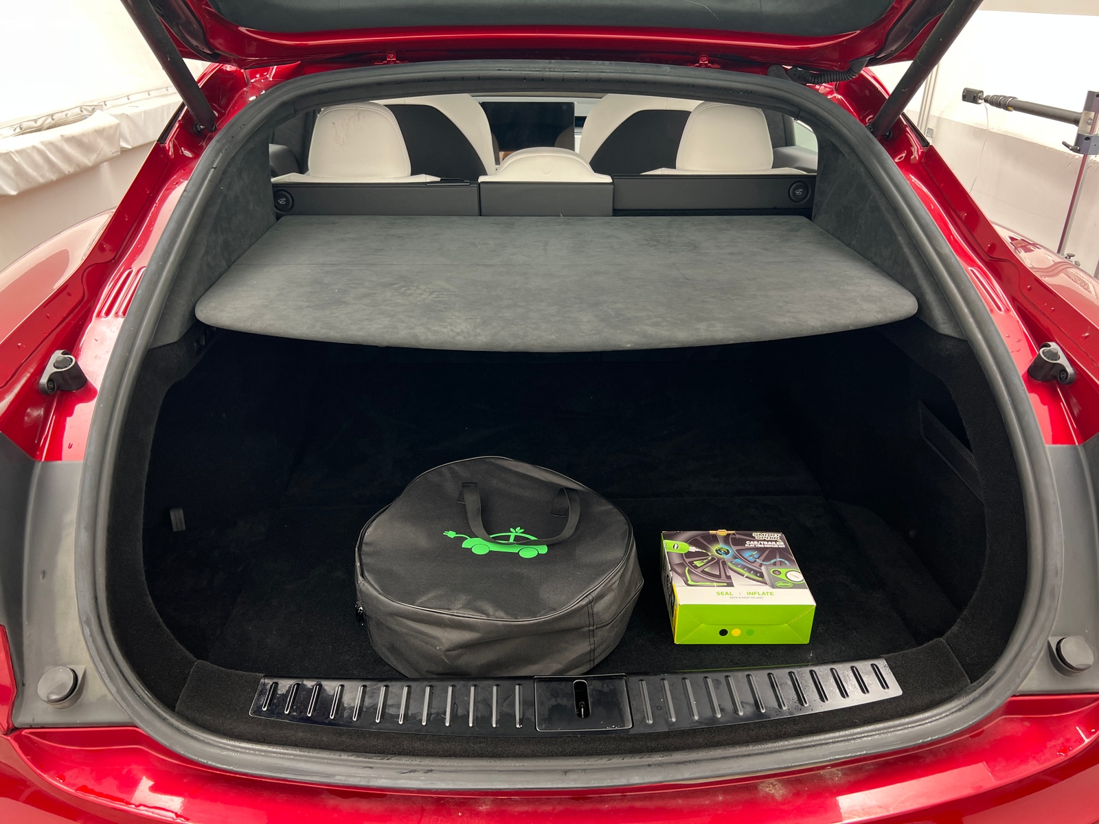 Thumbnail: 2023 Tesla Model S - 6