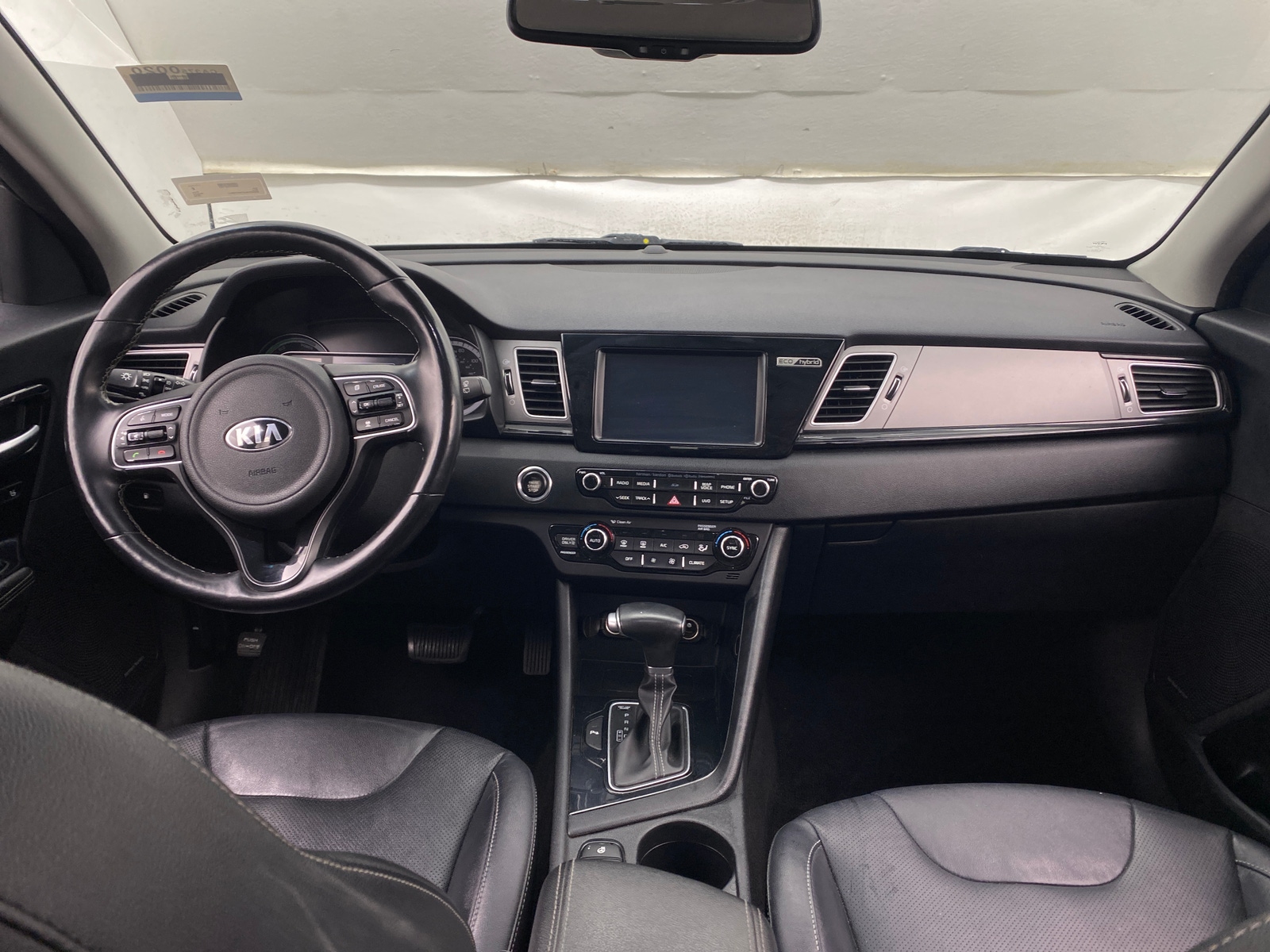 Thumbnail: 2018 Kia Niro - 2